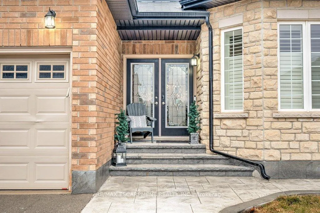 Photo 5 of Unit MAIN, 85 Showcase Drive, Hamilton, Stoney Creek — HOMEH