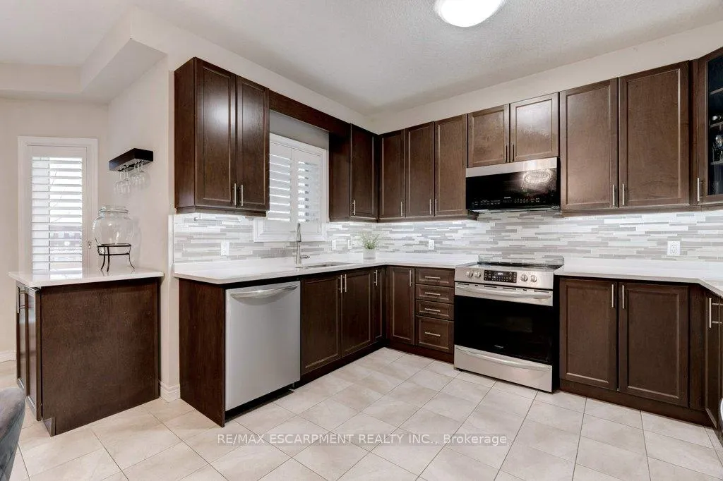 Photo 20 of Unit MAIN, 85 Showcase Drive, Hamilton, Stoney Creek — HOMEH