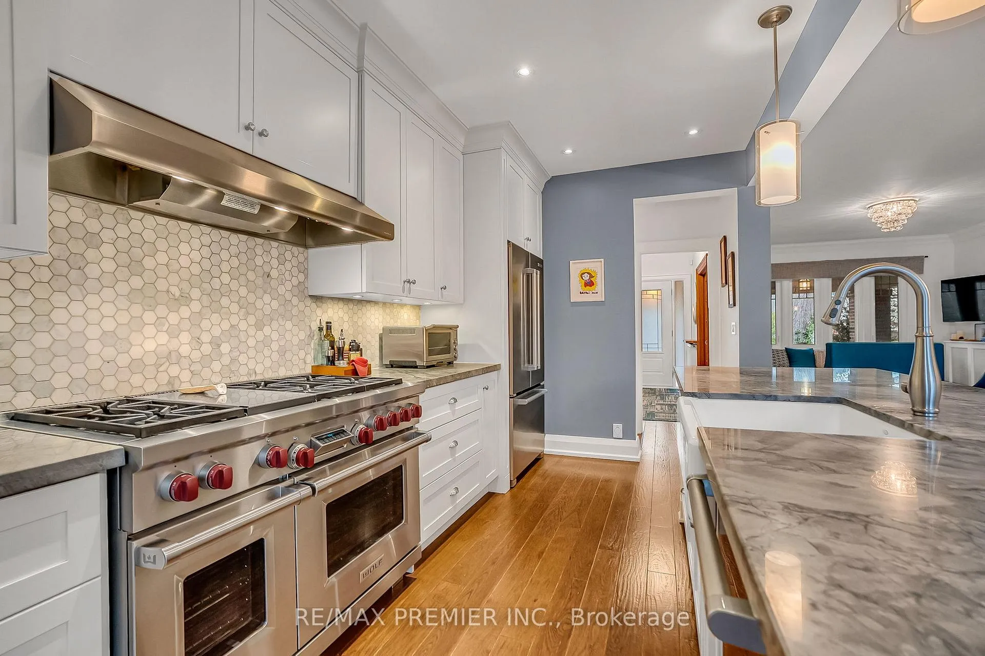 Photo 15 of 75 Rivercrest Road, Toronto, Lambton Baby Point — HOMEH