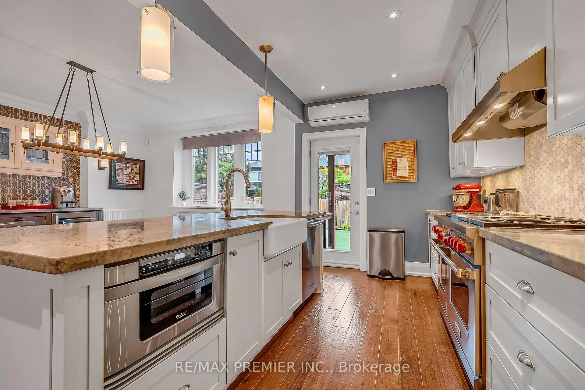 Photo 16 of 75 Rivercrest Road, Toronto, Lambton Baby Point — HOMEH