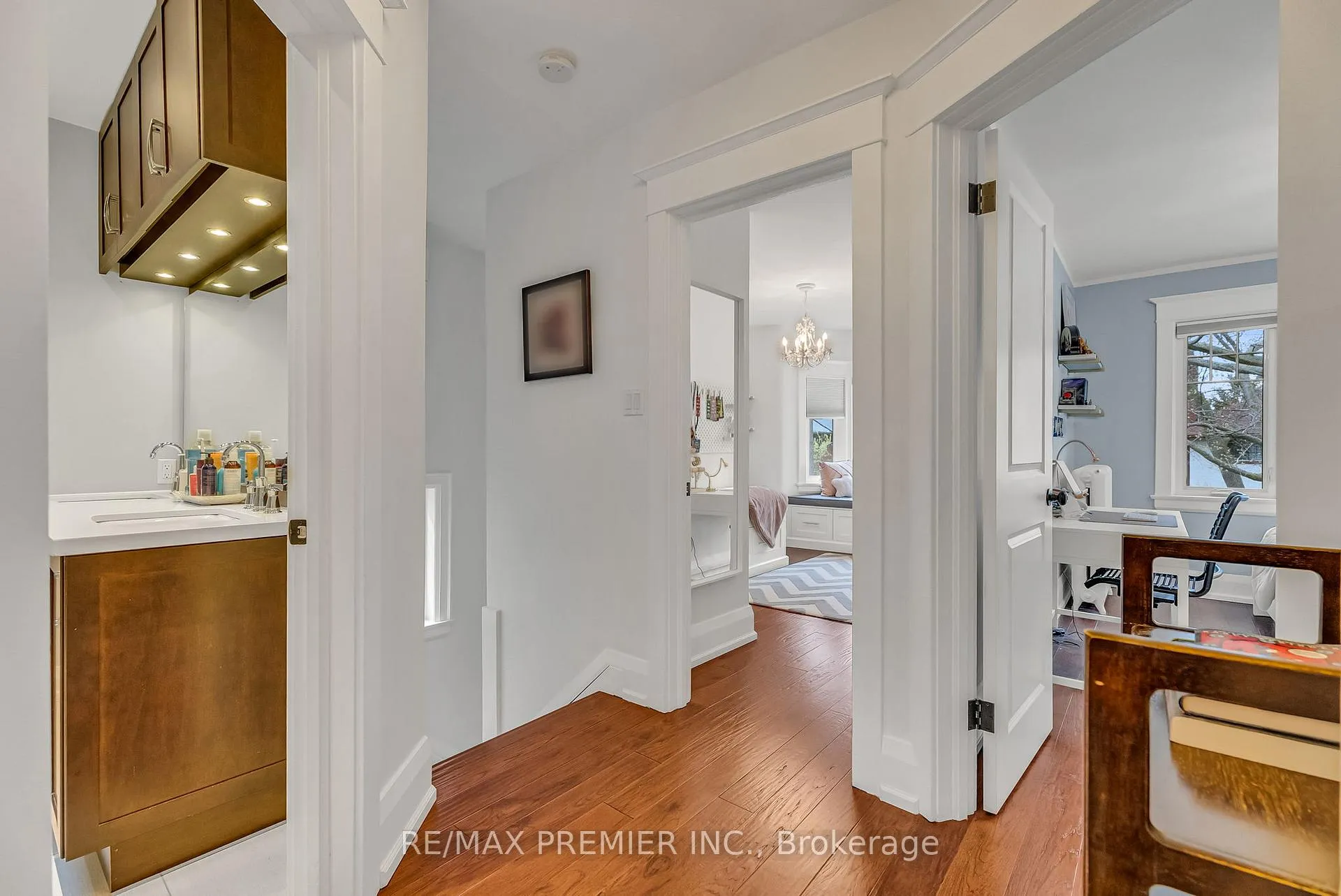 Photo 19 of 75 Rivercrest Road, Toronto, Lambton Baby Point — HOMEH