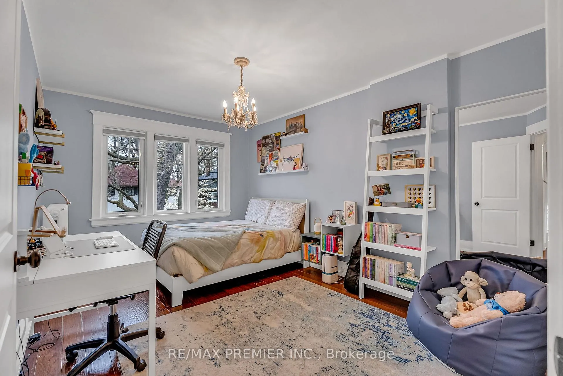 Photo 25 of 75 Rivercrest Road, Toronto, Lambton Baby Point — HOMEH