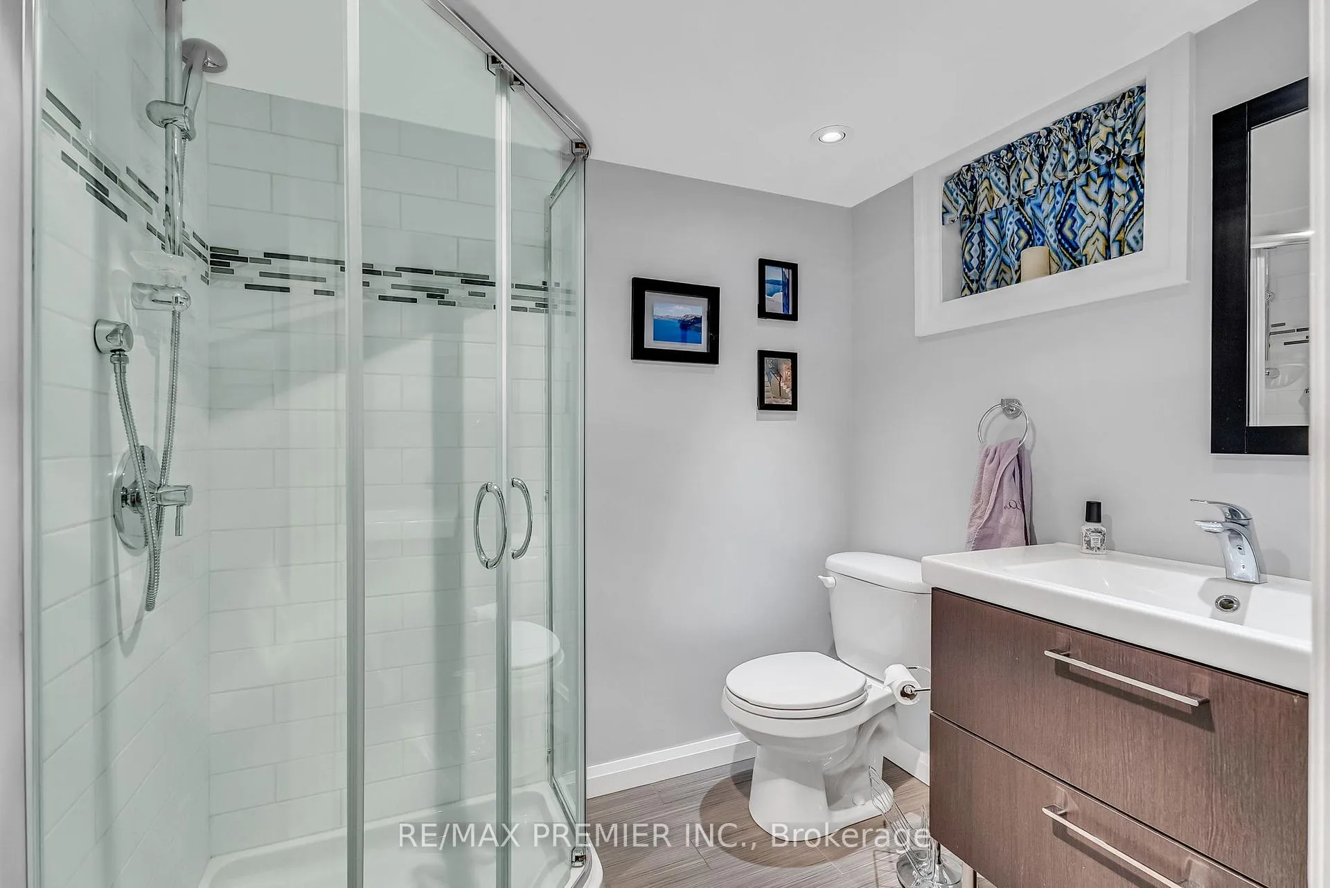 Photo 40 of 75 Rivercrest Road, Toronto, Lambton Baby Point — HOMEH