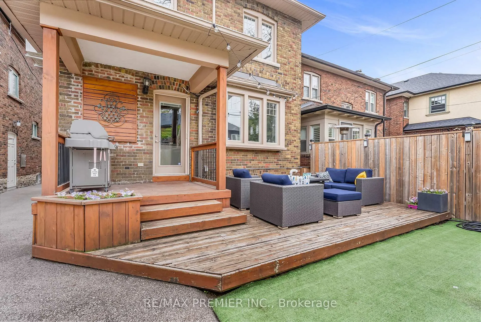 Photo 44 of 75 Rivercrest Road, Toronto, Lambton Baby Point — HOMEH