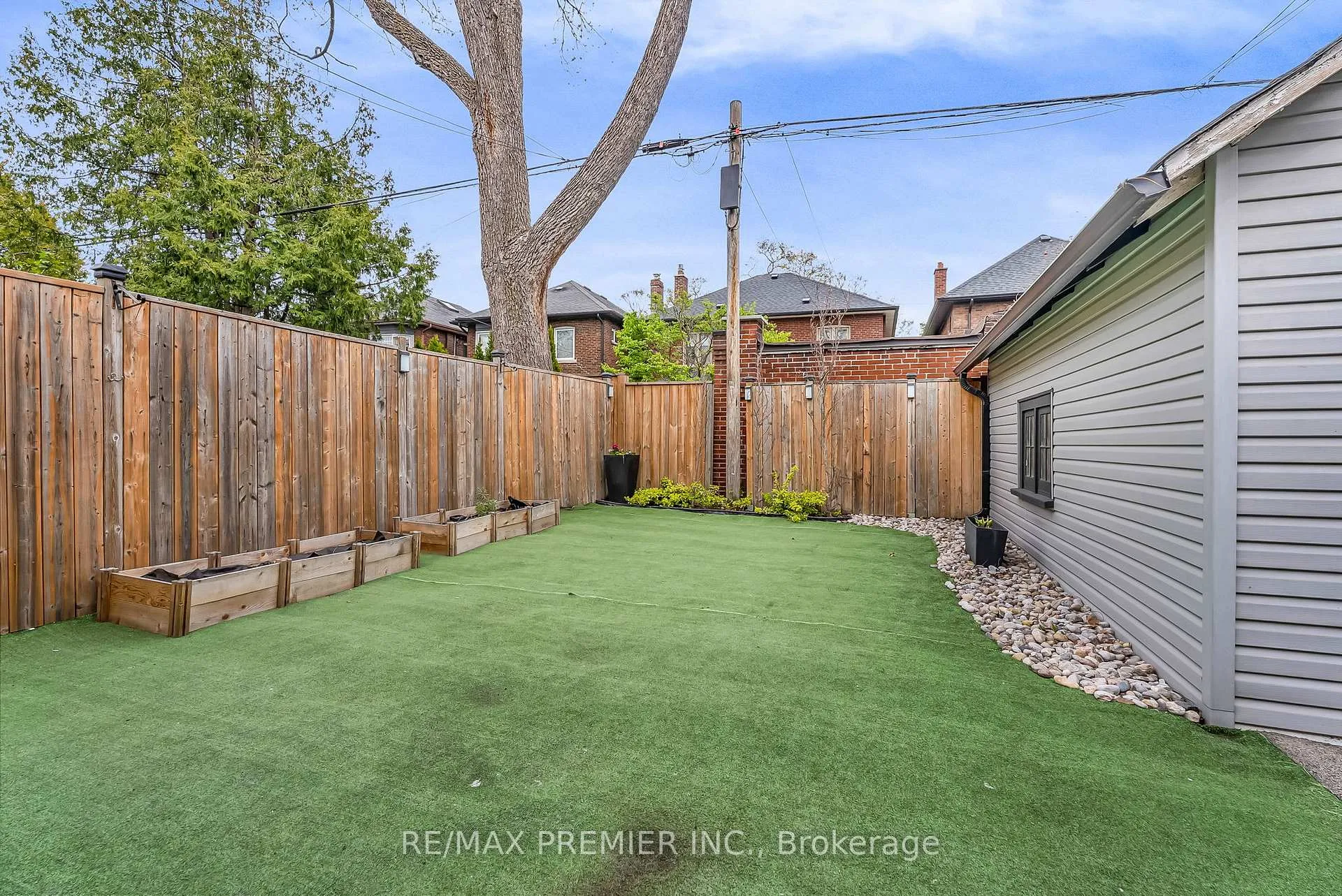Photo 47 of 75 Rivercrest Road, Toronto, Lambton Baby Point — HOMEH