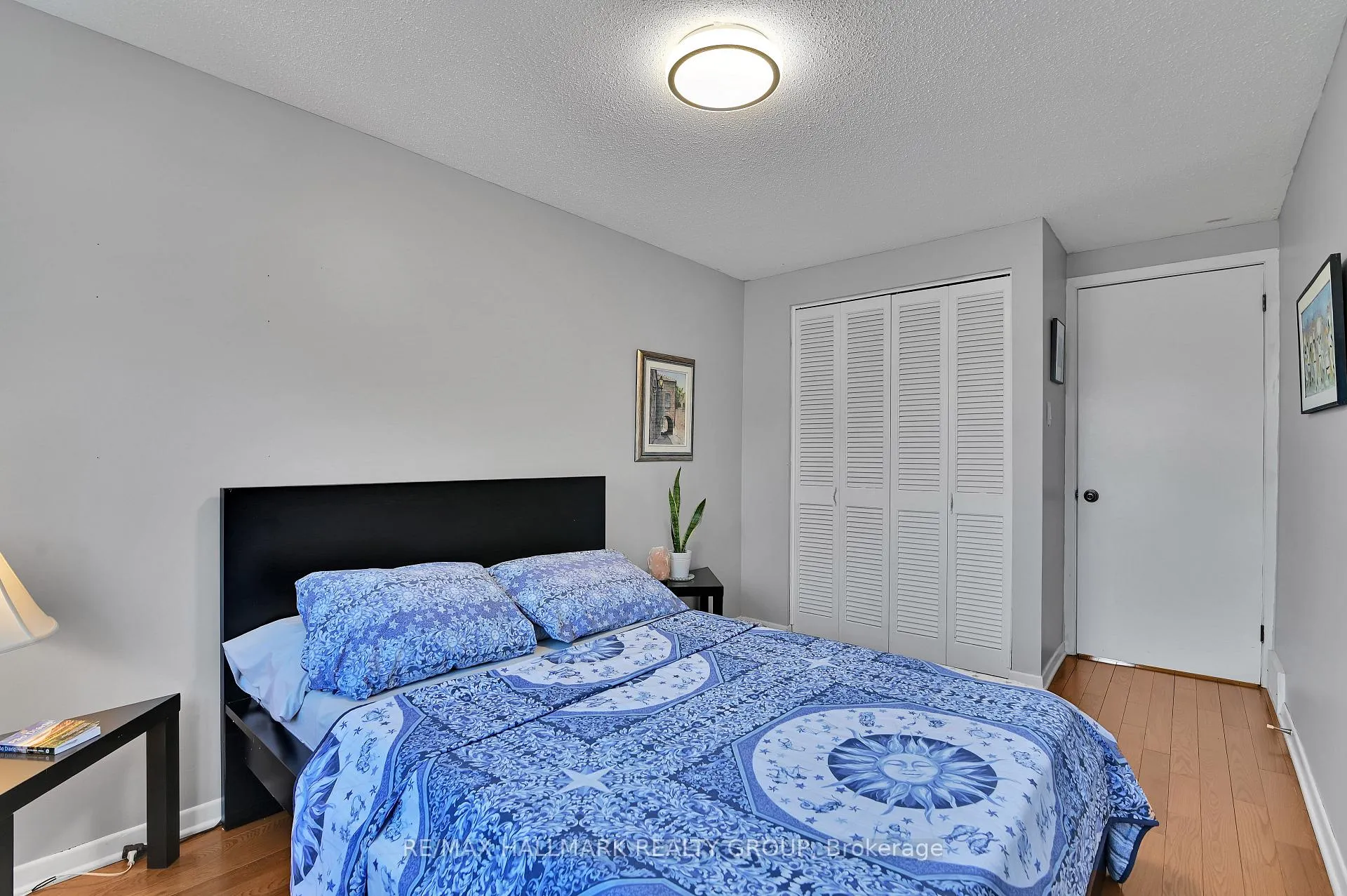 Photo 21 of 401 Richardson Avenue, Ottawa, Woodroffe — HOMEH