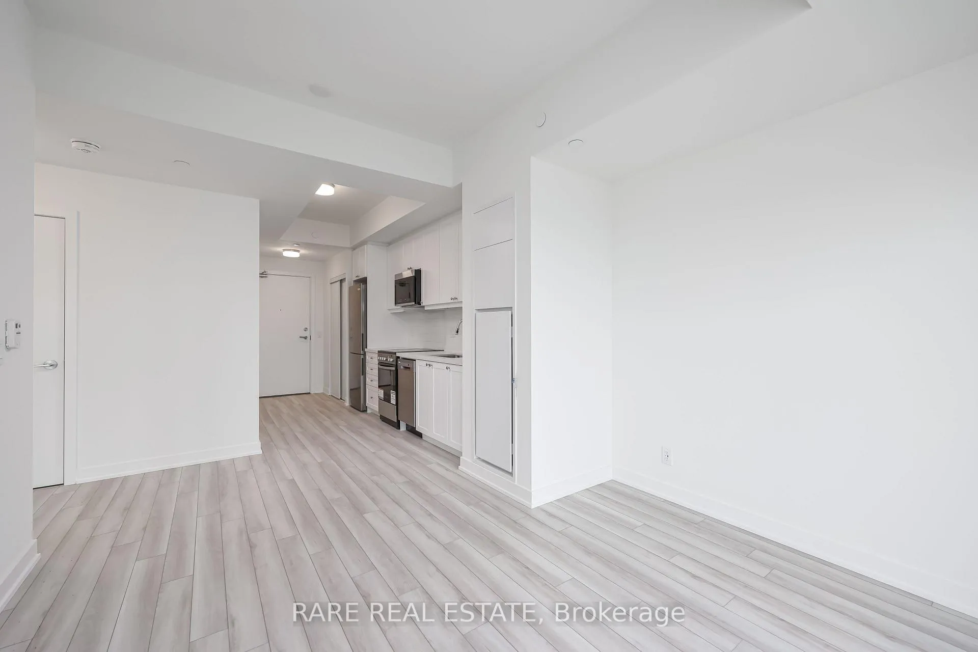 Photo 7 of Unit 1103, 51 Clarington Boulevard, Clarington, Bowmanville — HOMEH