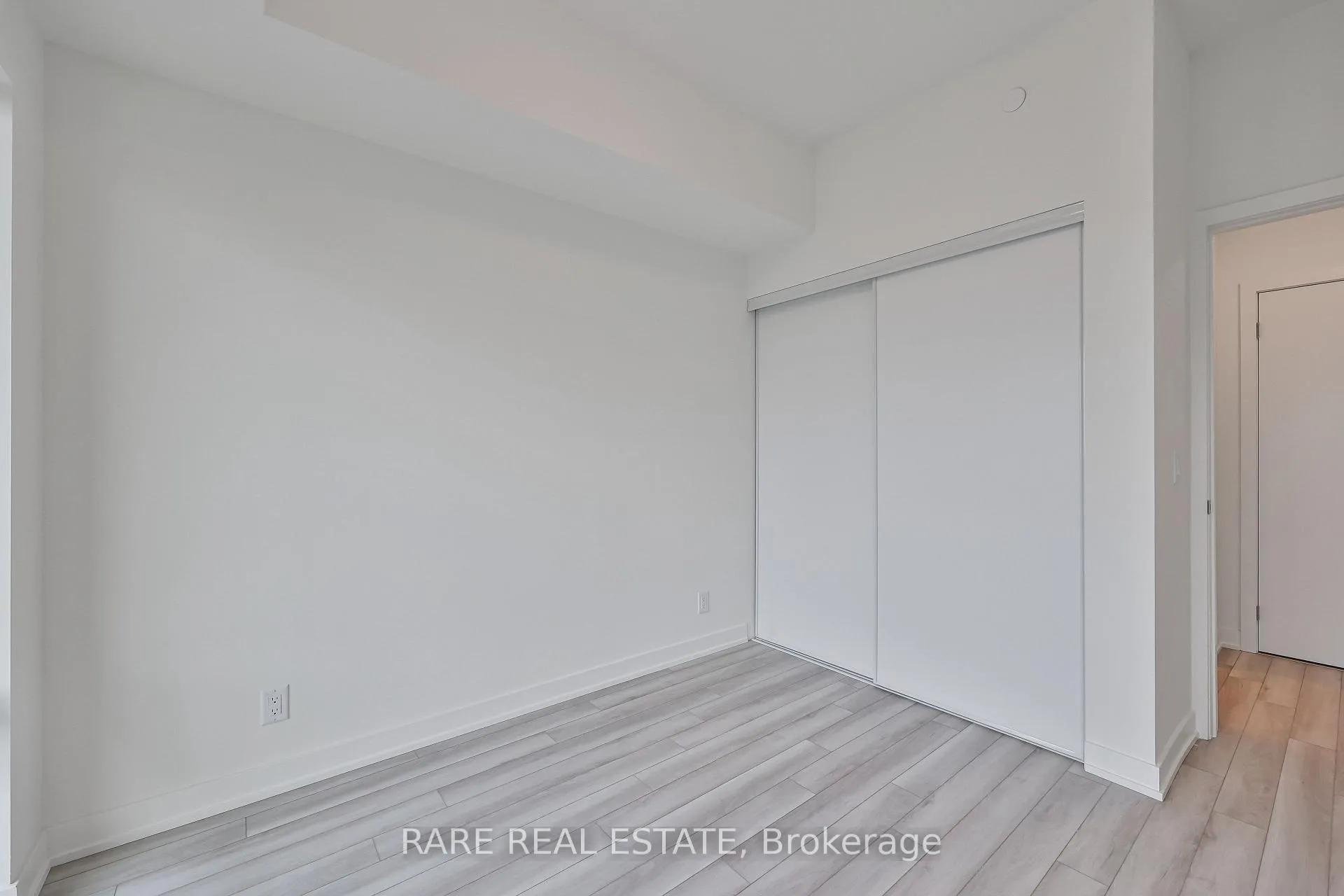 Photo 12 of Unit 1103, 51 Clarington Boulevard, Clarington, Bowmanville — HOMEH