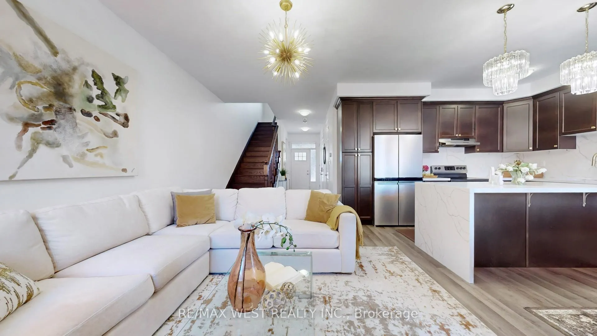 Photo 6 of 902 Sumac Crescent, Milton, Cobban — HOMEH