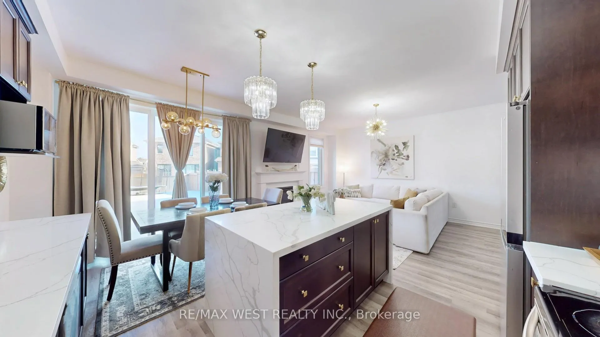 Photo 9 of 902 Sumac Crescent, Milton, Cobban — HOMEH
