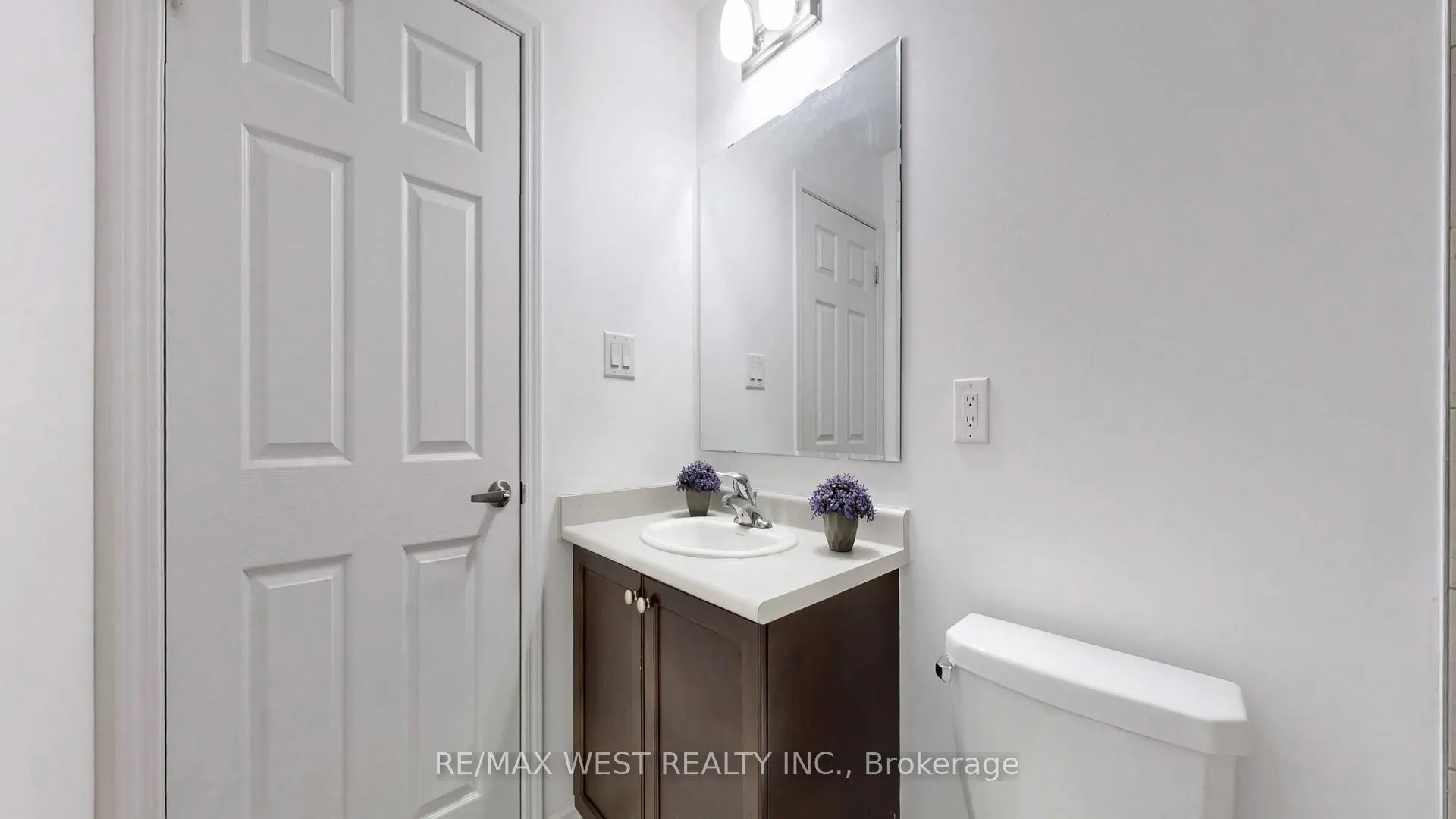 Photo 36 of 902 Sumac Crescent, Milton, Cobban — HOMEH