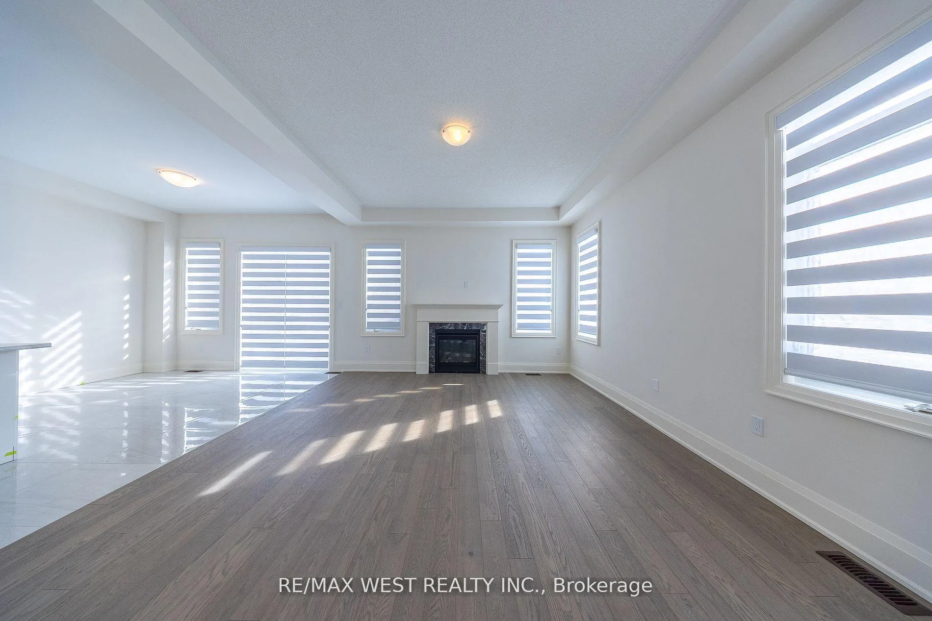 Photo 7 of 2215 Crystal Drive, Oshawa, Kedron — HOMEH