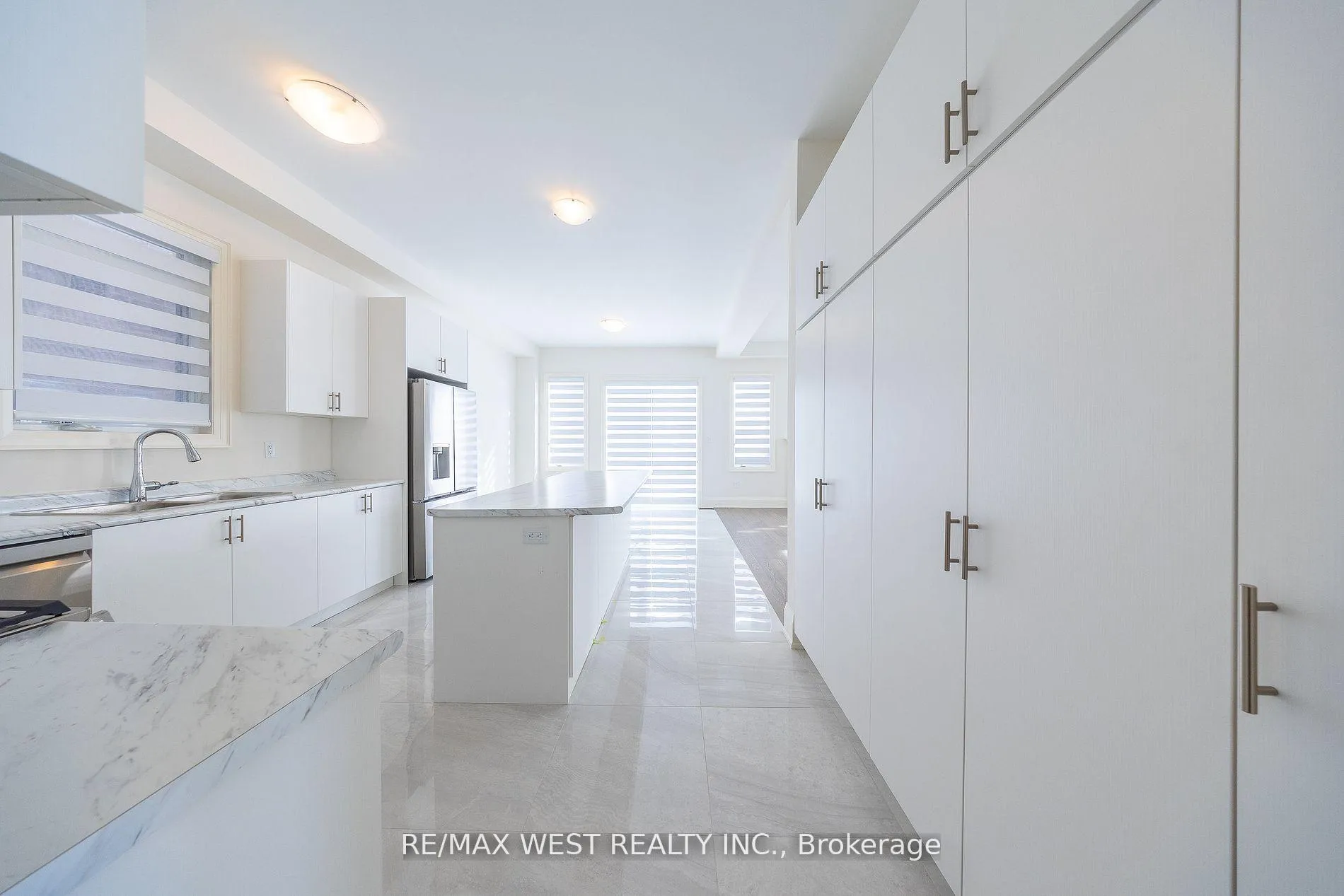 Photo 13 of 2215 Crystal Drive, Oshawa, Kedron — HOMEH
