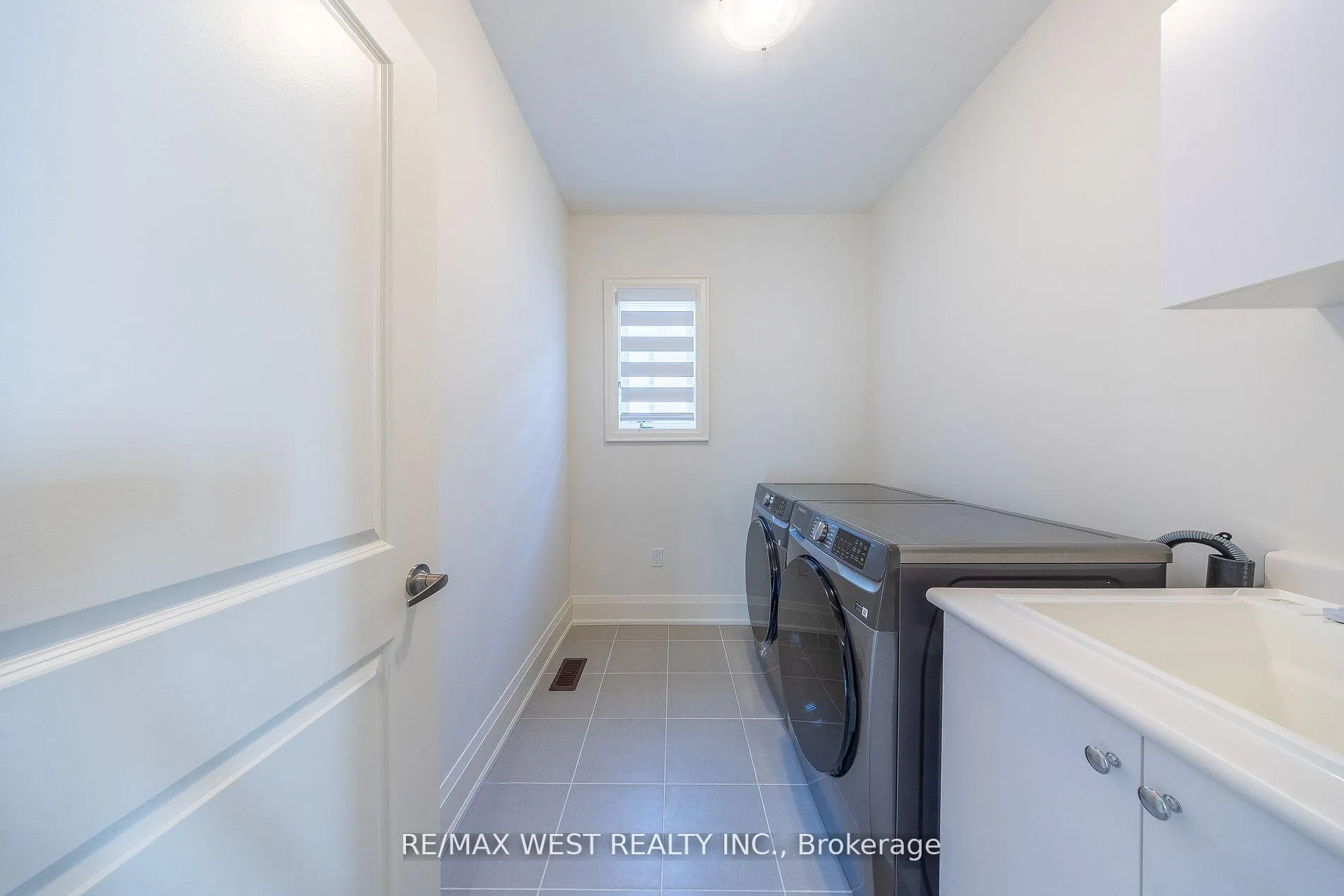 Photo 20 of 2215 Crystal Drive, Oshawa, Kedron — HOMEH