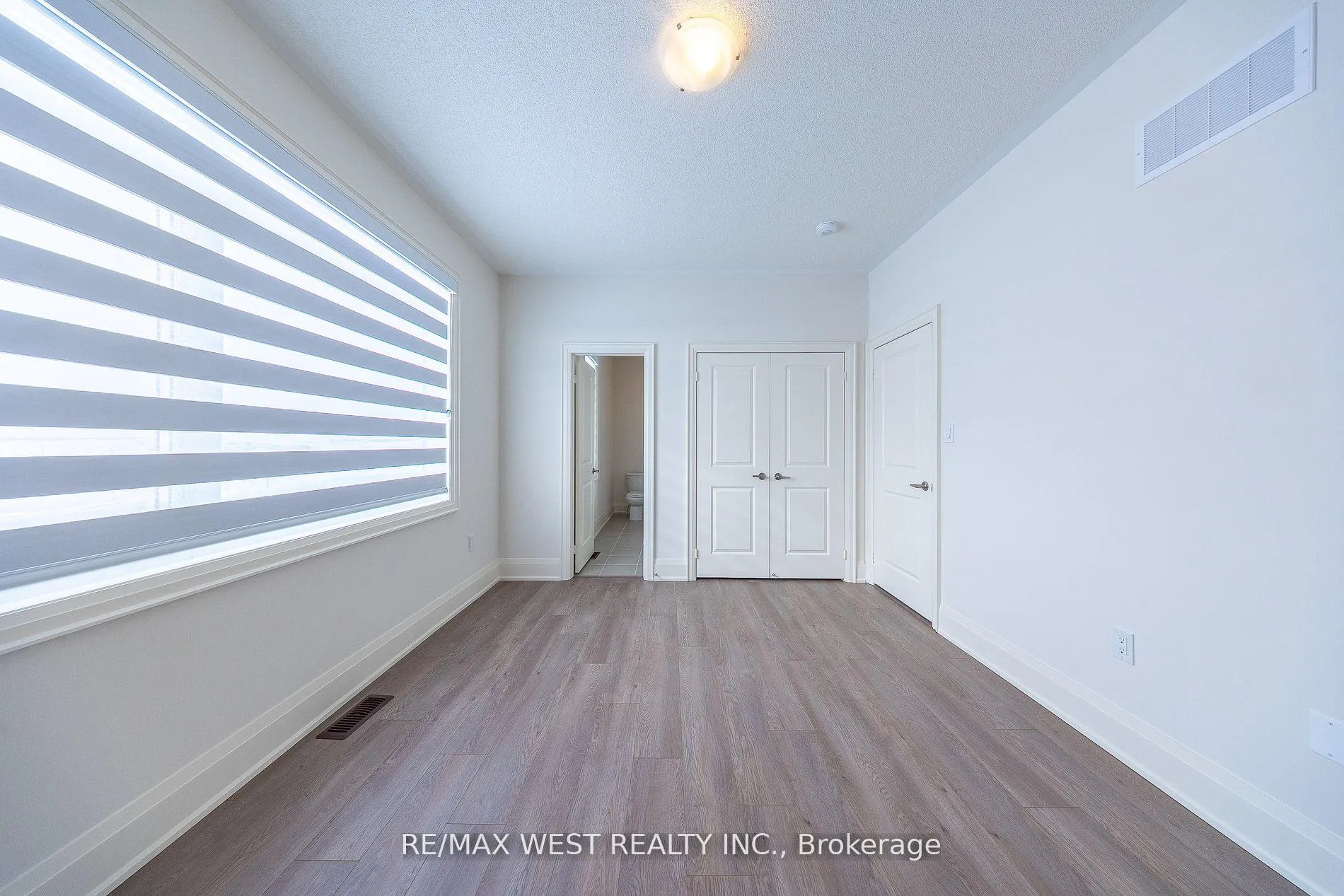Photo 27 of 2215 Crystal Drive, Oshawa, Kedron — HOMEH