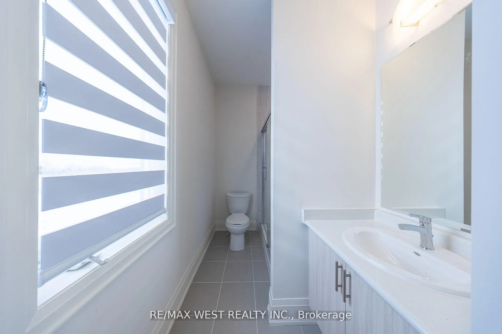 Photo 28 of 2215 Crystal Drive, Oshawa, Kedron — HOMEH