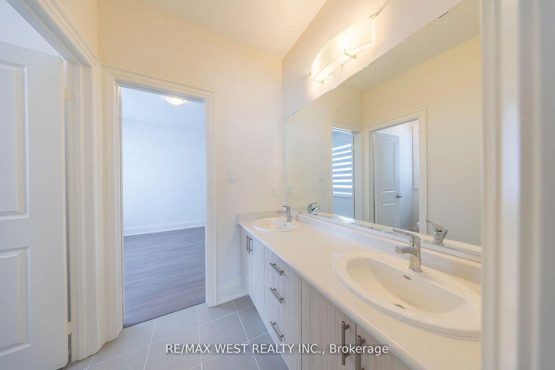 Photo 31 of 2215 Crystal Drive, Oshawa, Kedron — HOMEH