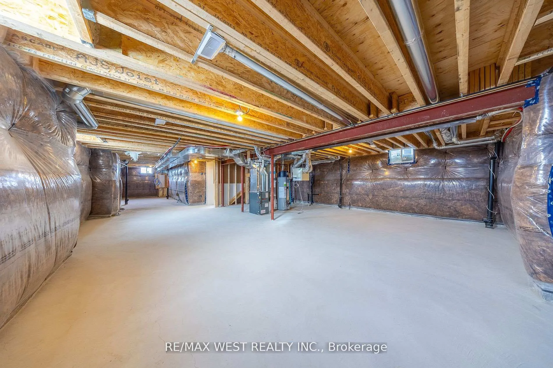 Photo 34 of 2215 Crystal Drive, Oshawa, Kedron — HOMEH