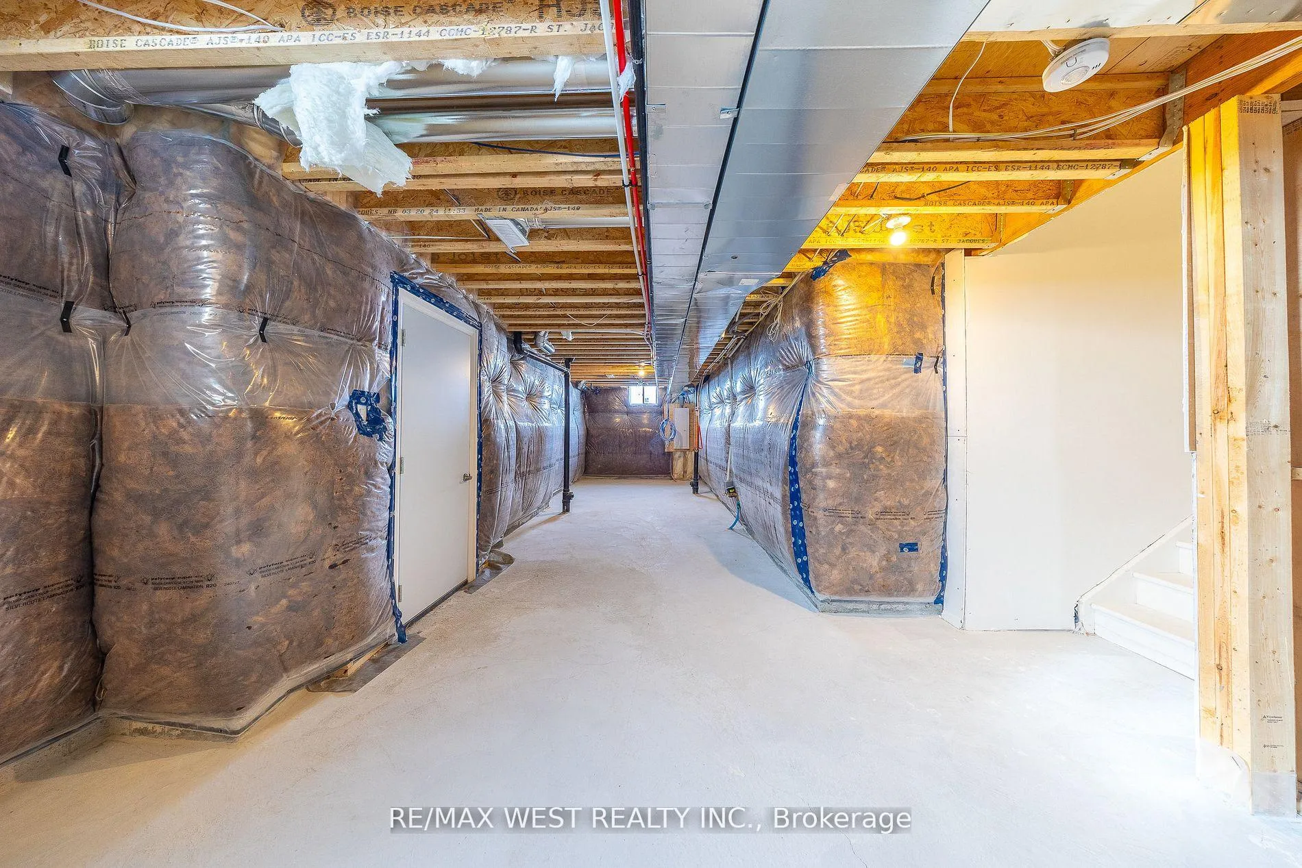 Photo 35 of 2215 Crystal Drive, Oshawa, Kedron — HOMEH