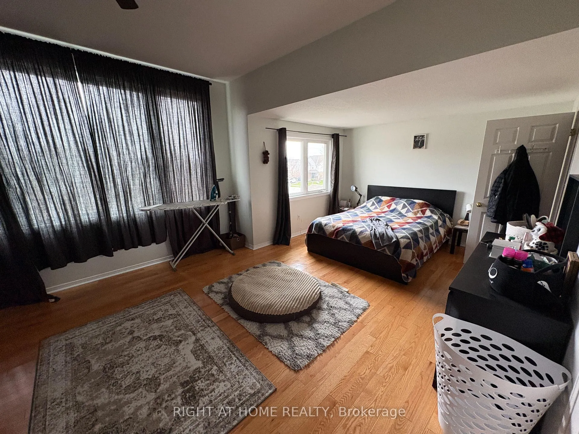 Photo 7 of 176 Starwood Drive, Guelph, Grange Road — HOMEH