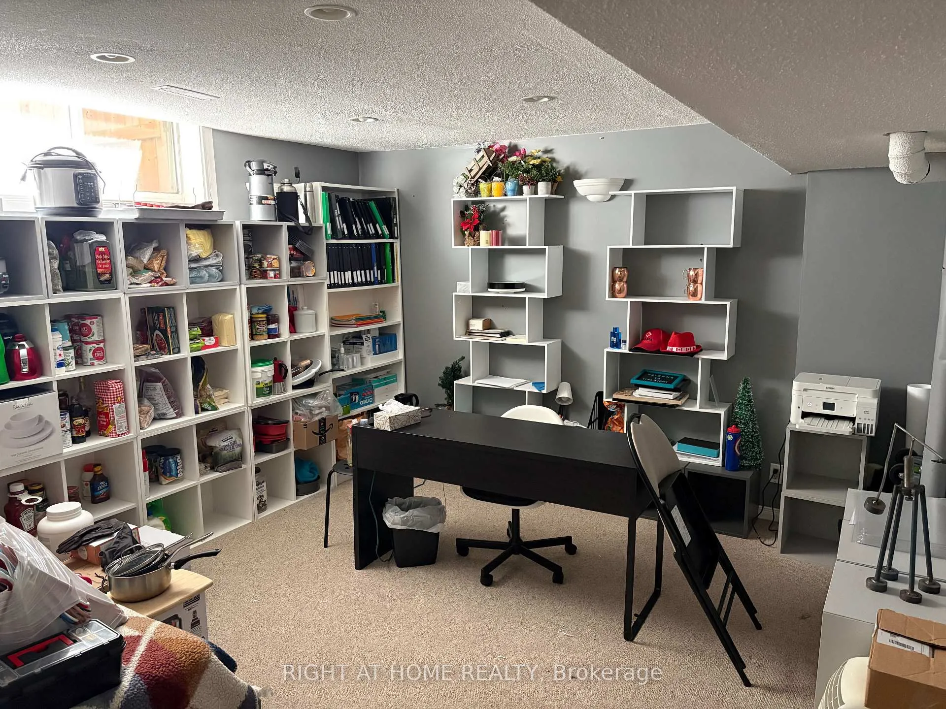Photo 11 of 176 Starwood Drive, Guelph, Grange Road — HOMEH