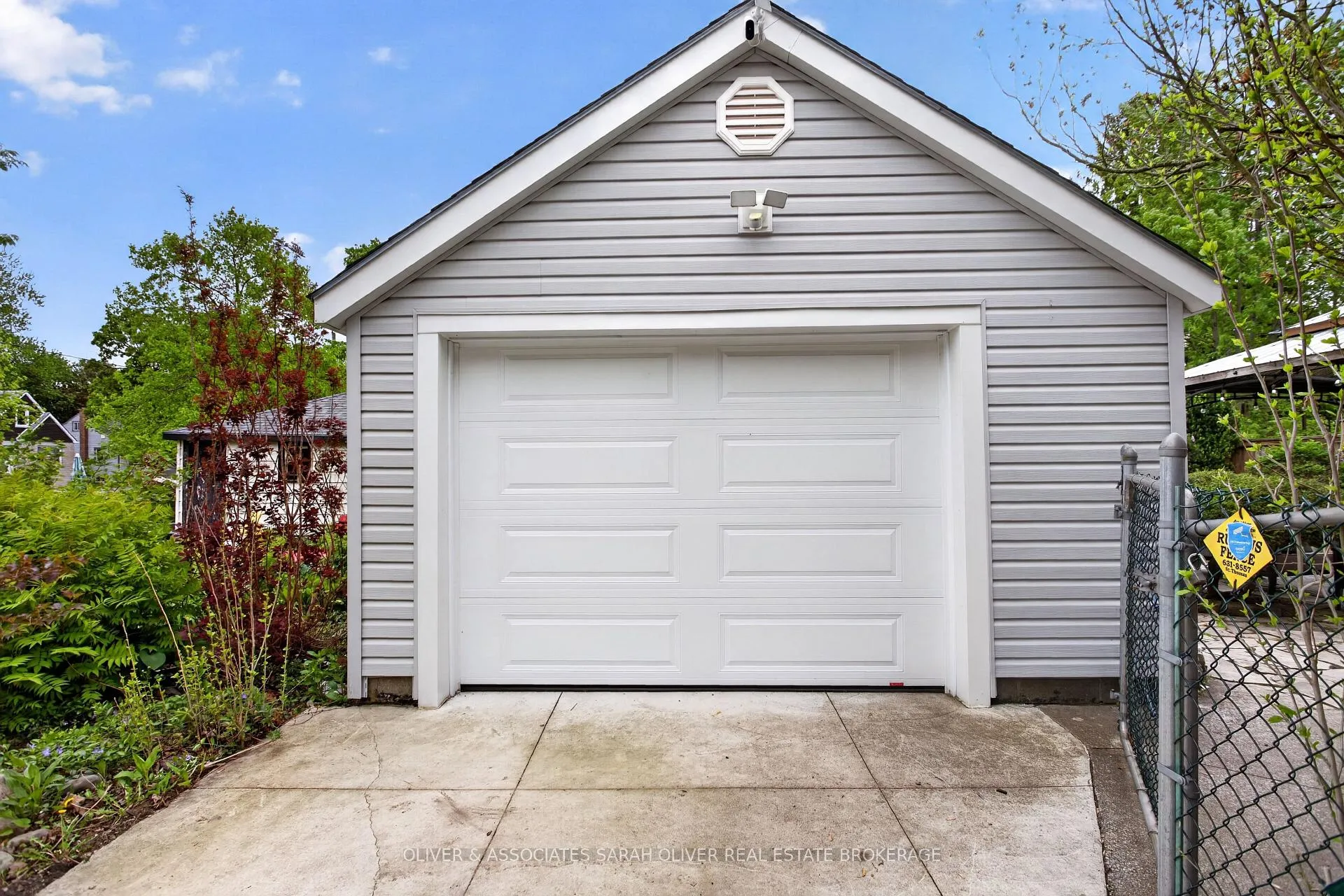Photo 35 of 24 Third Avenue, St. Thomas — HOMEH
