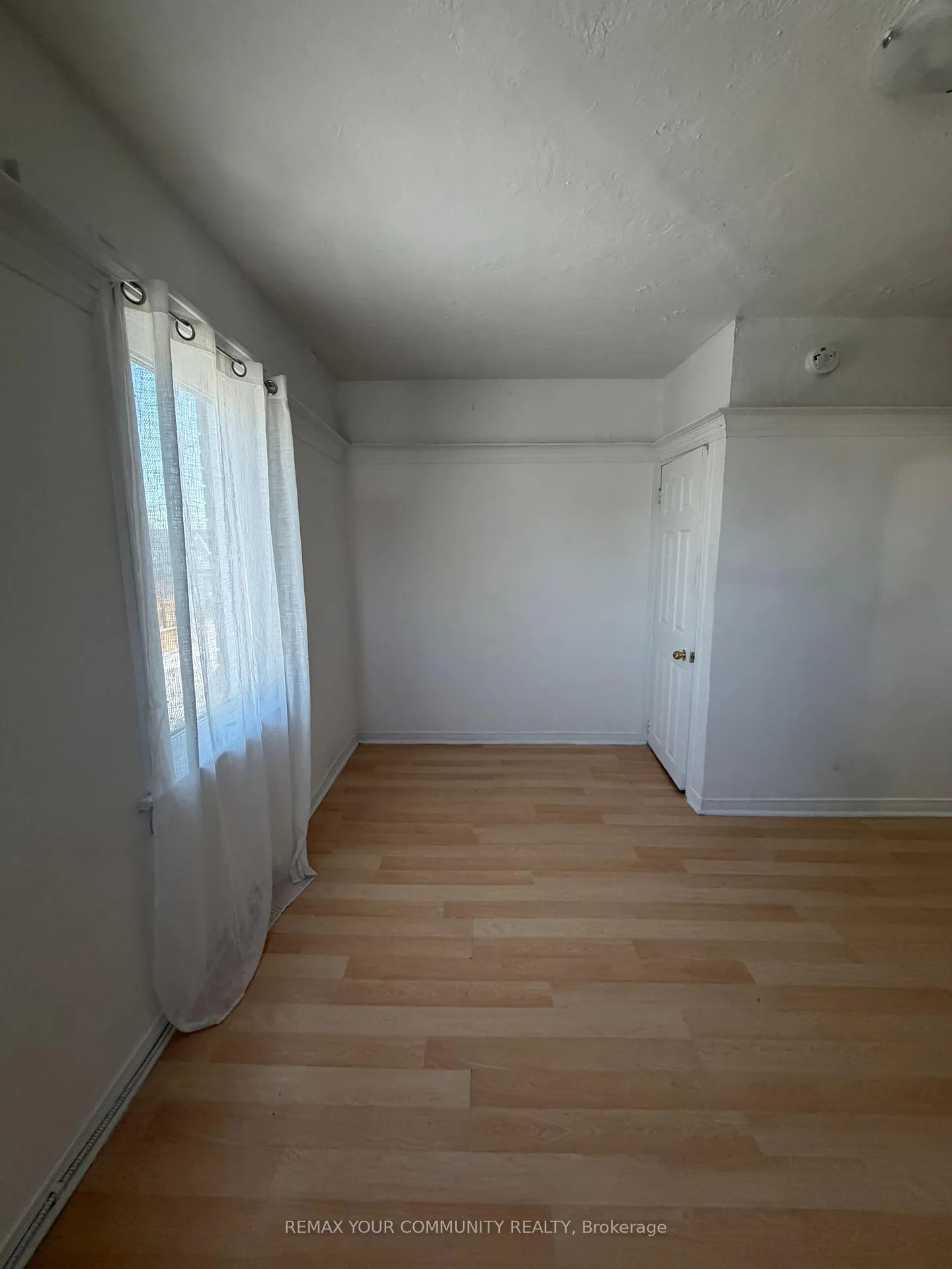 Photo 9 of 214 Earlscourt Avenue, Toronto, Corso Italia-Davenport — HOMEH