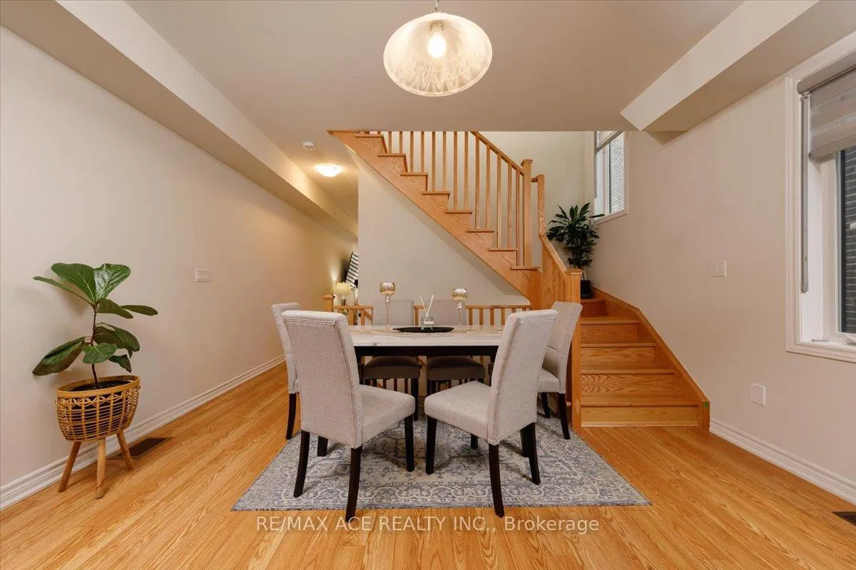 Photo 11 of 788 Eddystone Path, Oshawa, Donevan — HOMEH