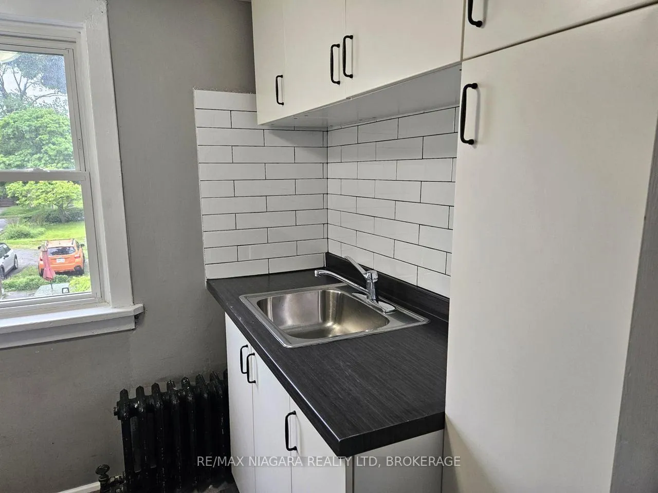 Photo 14 of Unit 2, 23 Avenue Place, Welland, Welland Downtown — HOMEH