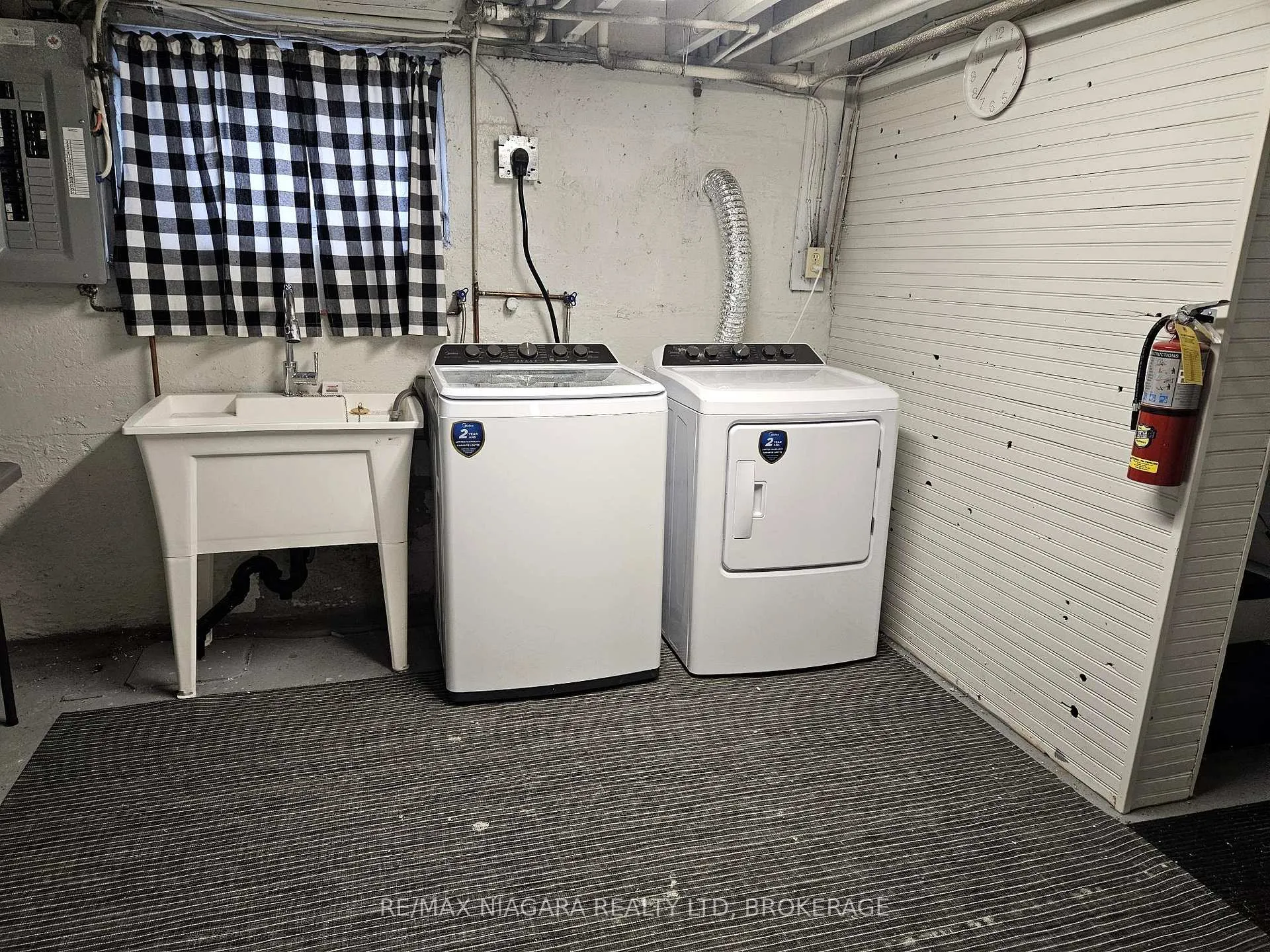 Photo 17 of Unit 2, 23 Avenue Place, Welland, Welland Downtown — HOMEH