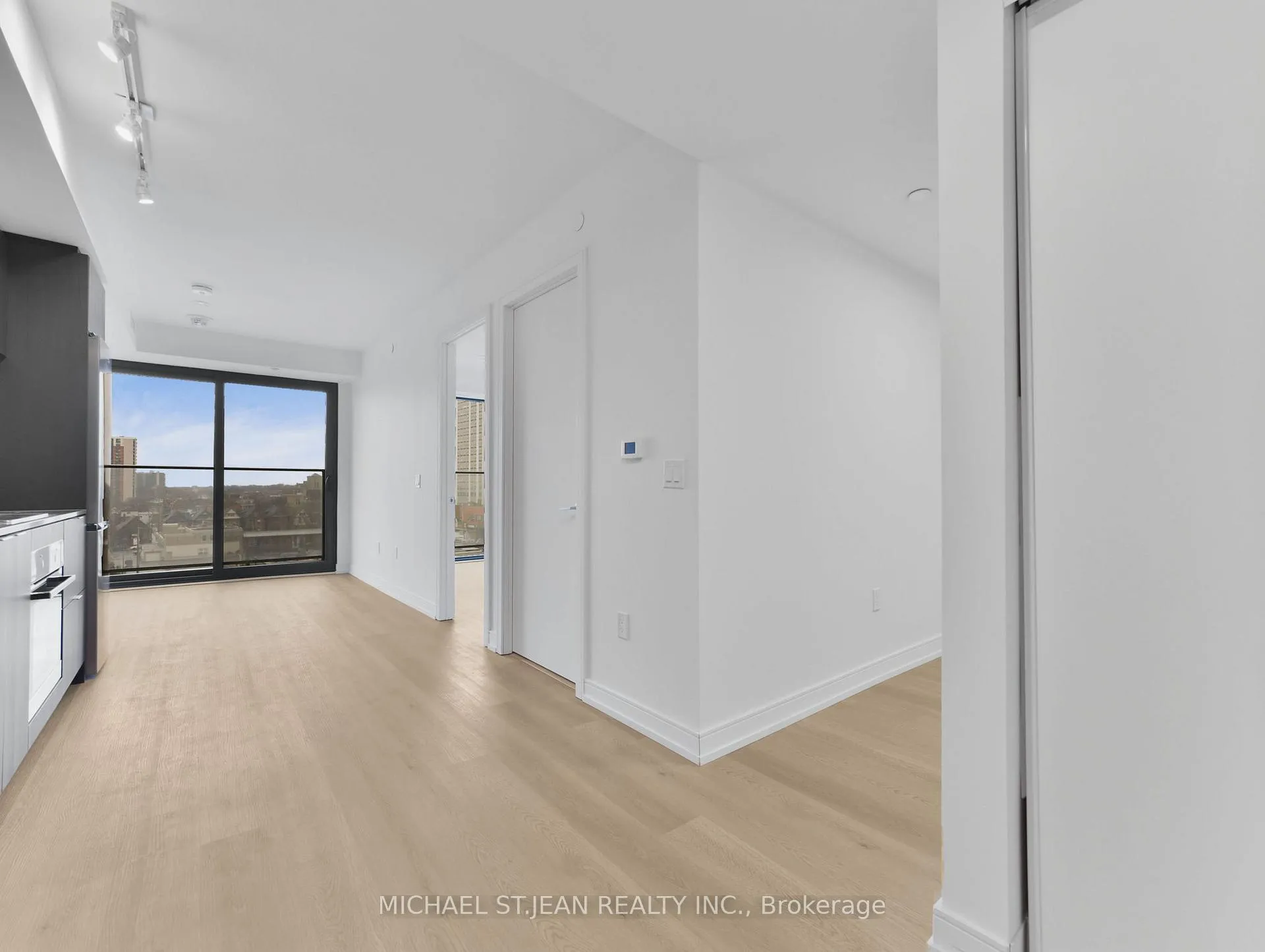 Photo 9 of Unit 726, 1 Jarvis Street, Hamilton, Beasley — HOMEH