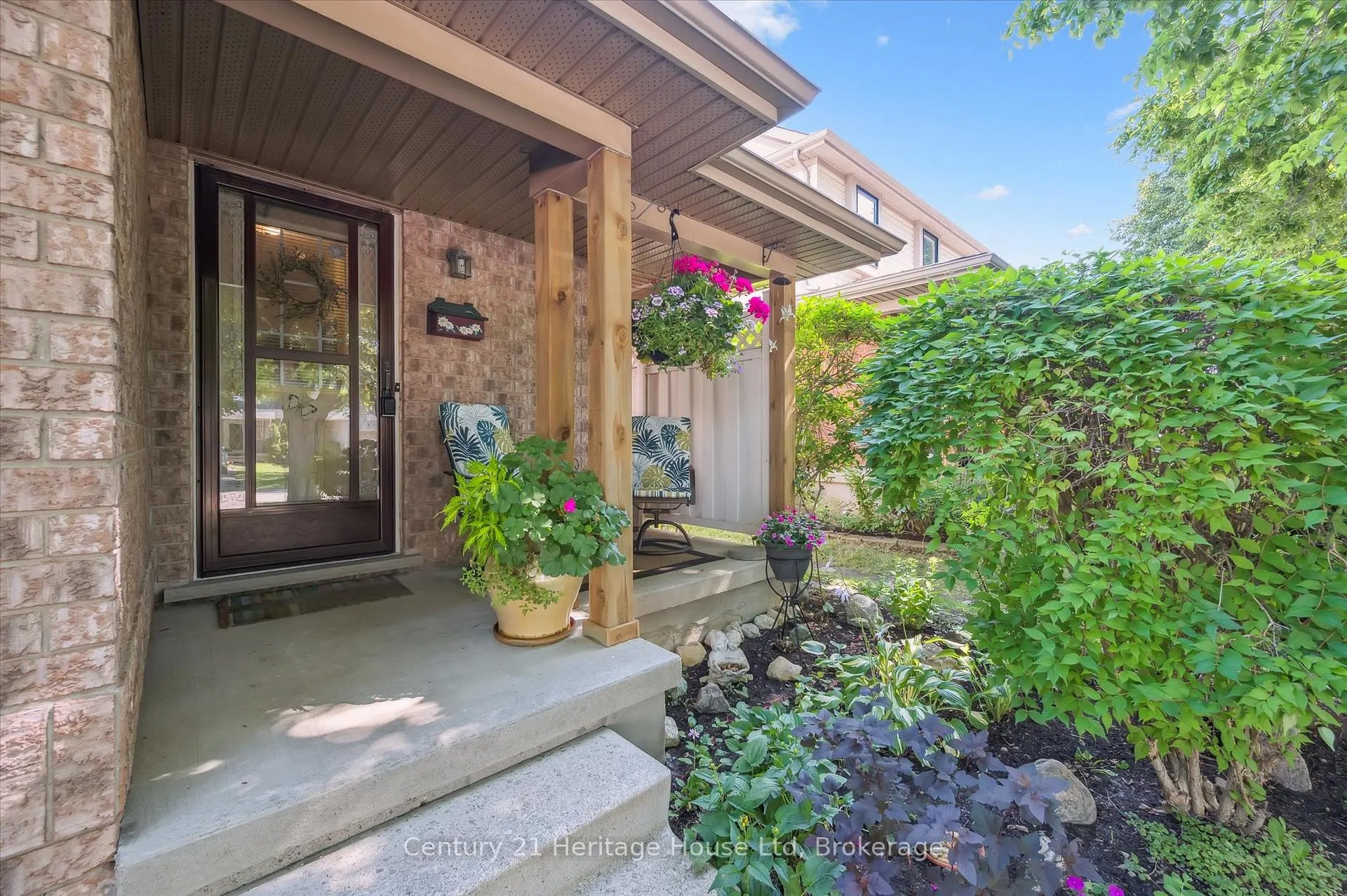Photo 7 of 229 Silurian Drive, Guelph, Grange Road — HOMEH