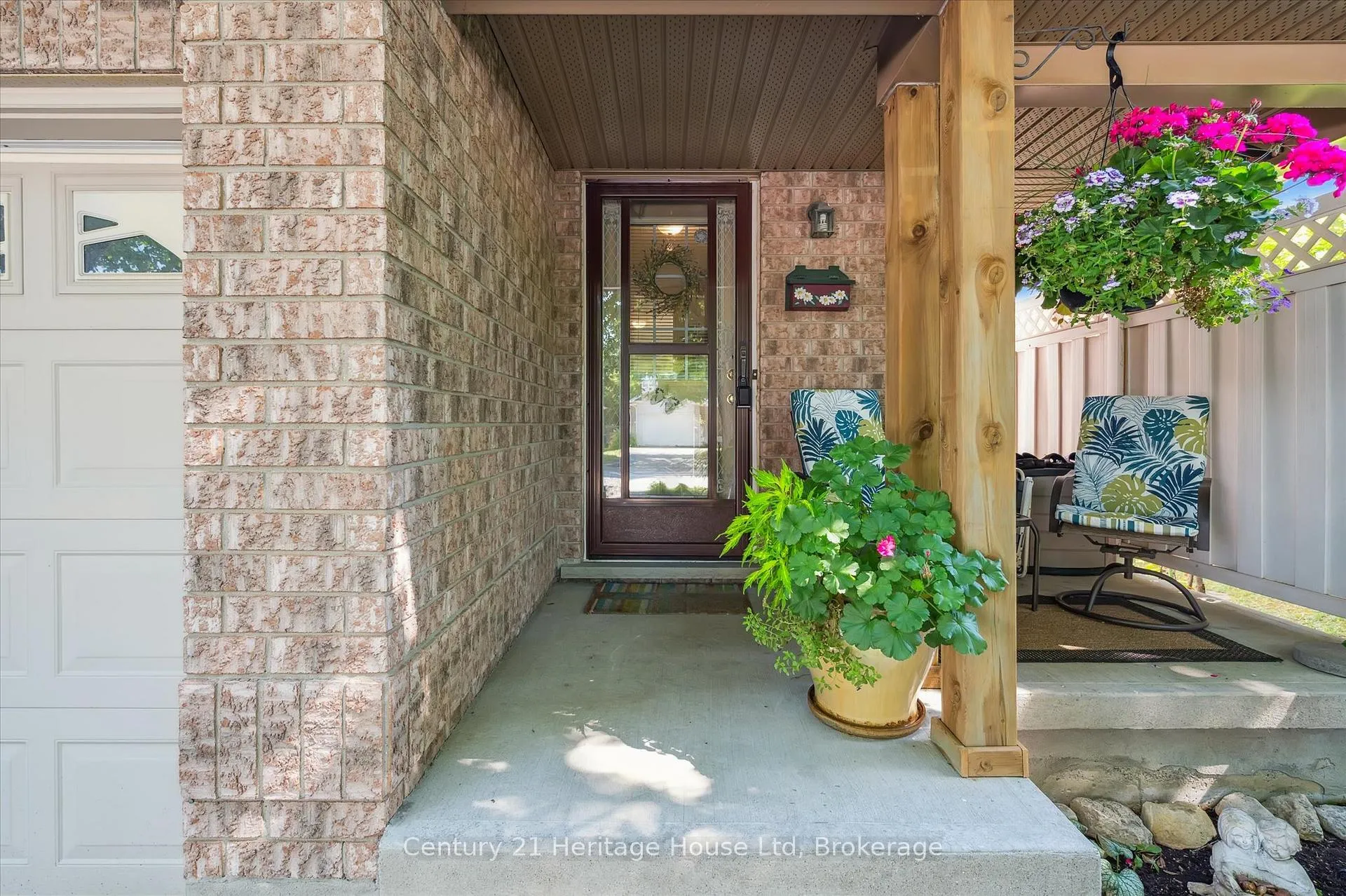 Photo 9 of 229 Silurian Drive, Guelph, Grange Road — HOMEH