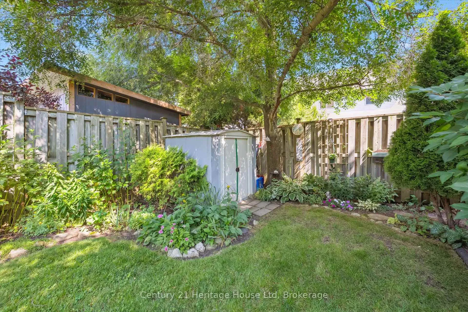 Photo 36 of 229 Silurian Drive, Guelph, Grange Road — HOMEH