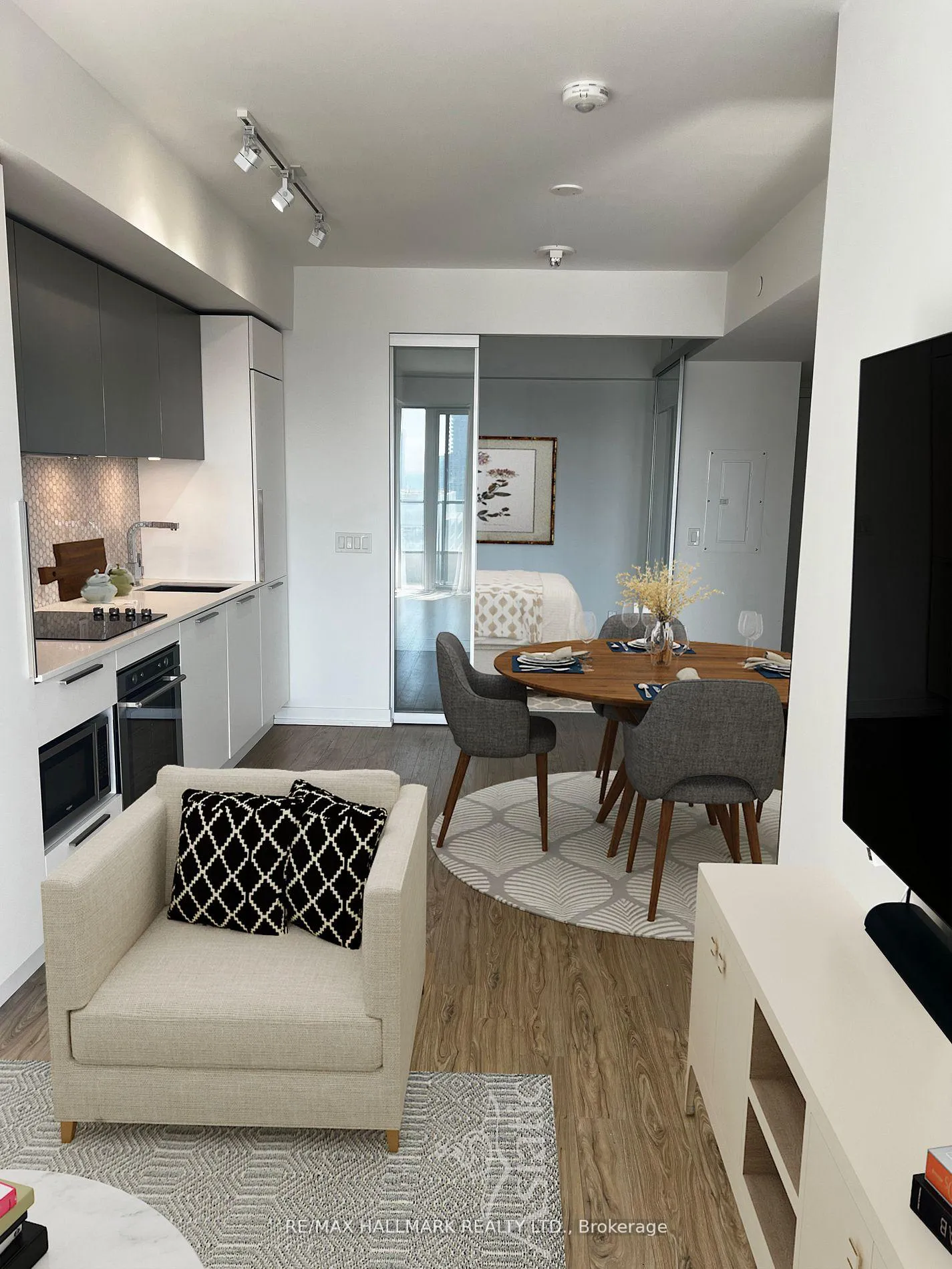 Photo 5 of Unit 4317, 85 Wood Street, Toronto, Church-Yonge Corridor — HOMEH