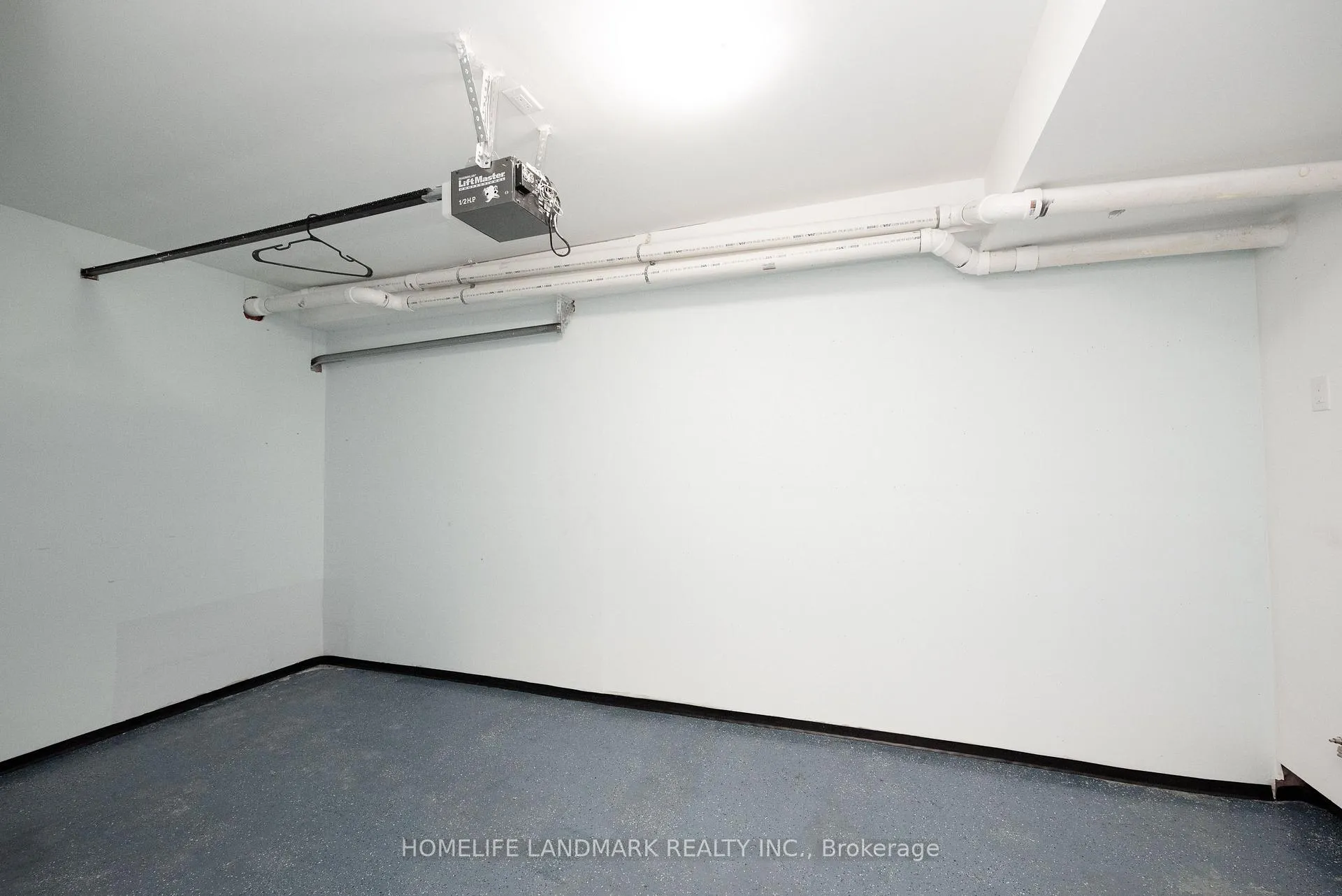Photo 9 of 319 South Park Road, Markham, Commerce Valley — HOMEH