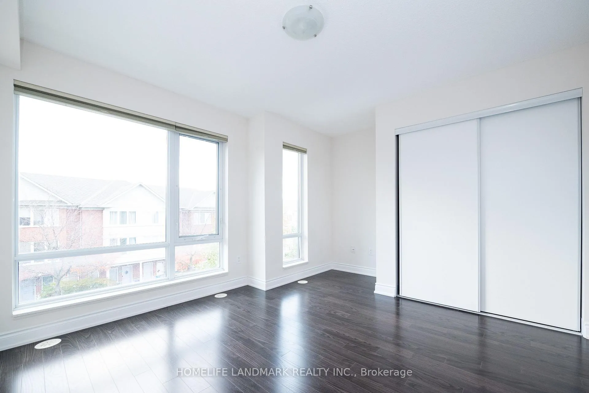 Photo 20 of 319 South Park Road, Markham, Commerce Valley — HOMEH