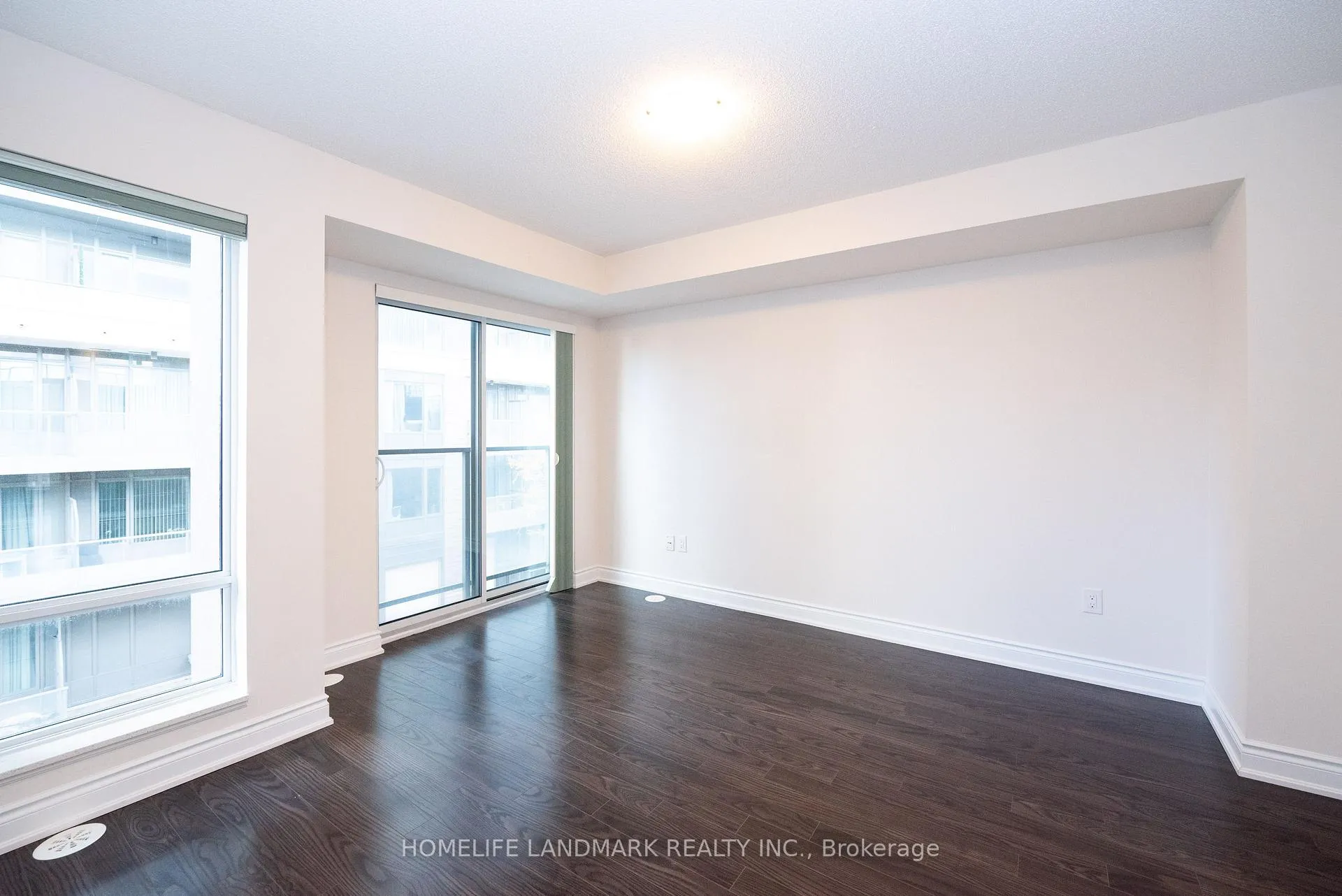 Photo 21 of 319 South Park Road, Markham, Commerce Valley — HOMEH
