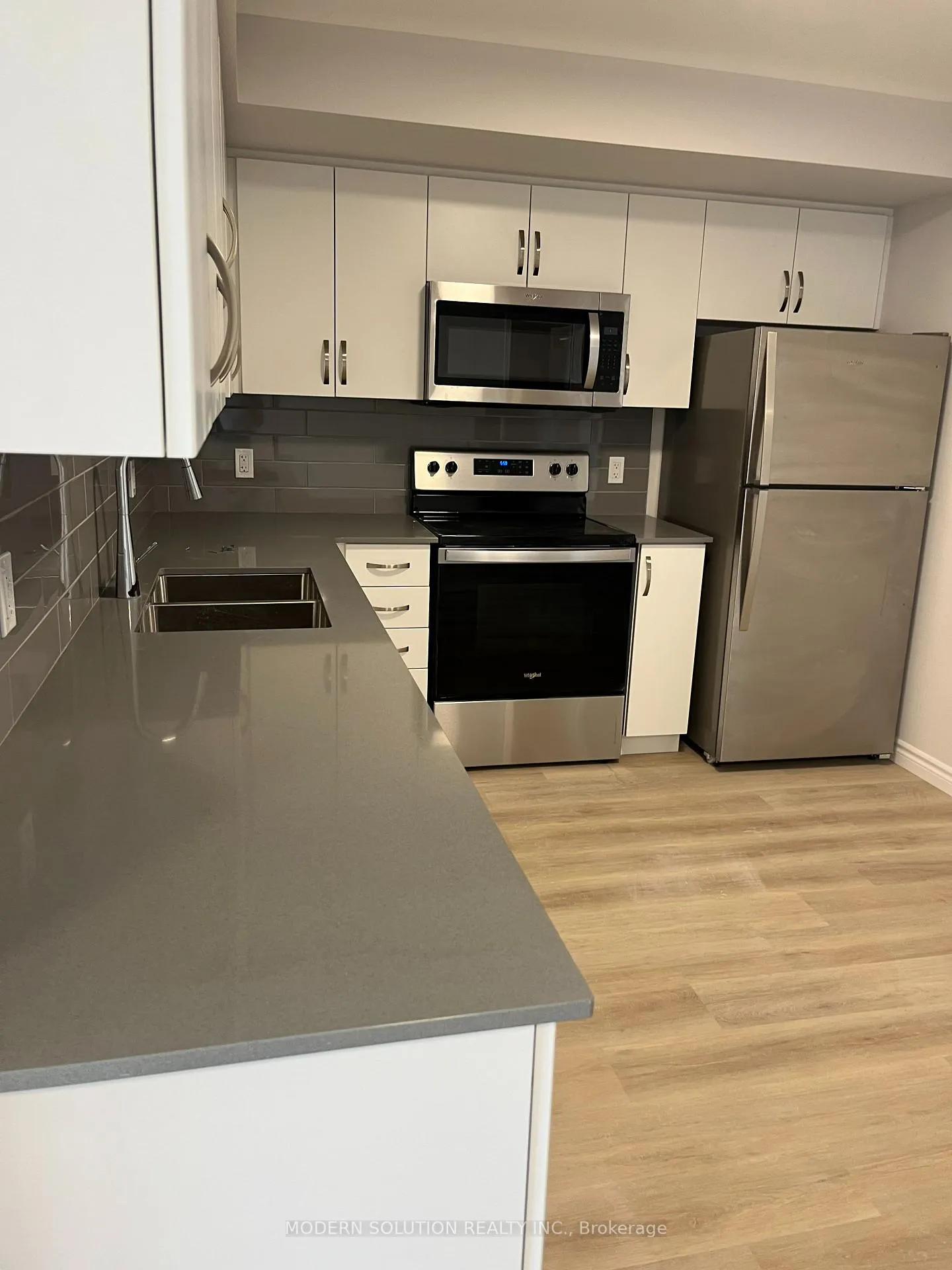Photo 11 of Unit 806, 425 Watson Parkway N, Guelph, Grange Road — HOMEH