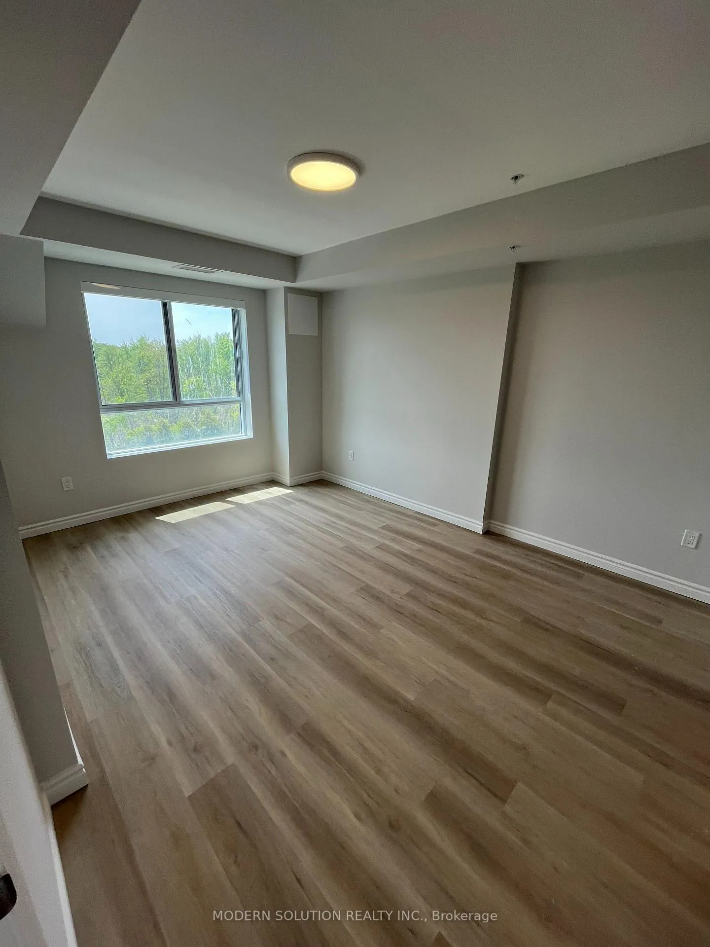 Photo 17 of Unit 806, 425 Watson Parkway N, Guelph, Grange Road — HOMEH