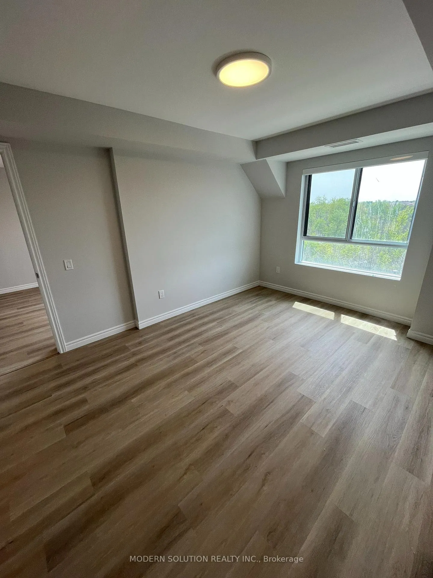 Photo 20 of Unit 806, 425 Watson Parkway N, Guelph, Grange Road — HOMEH