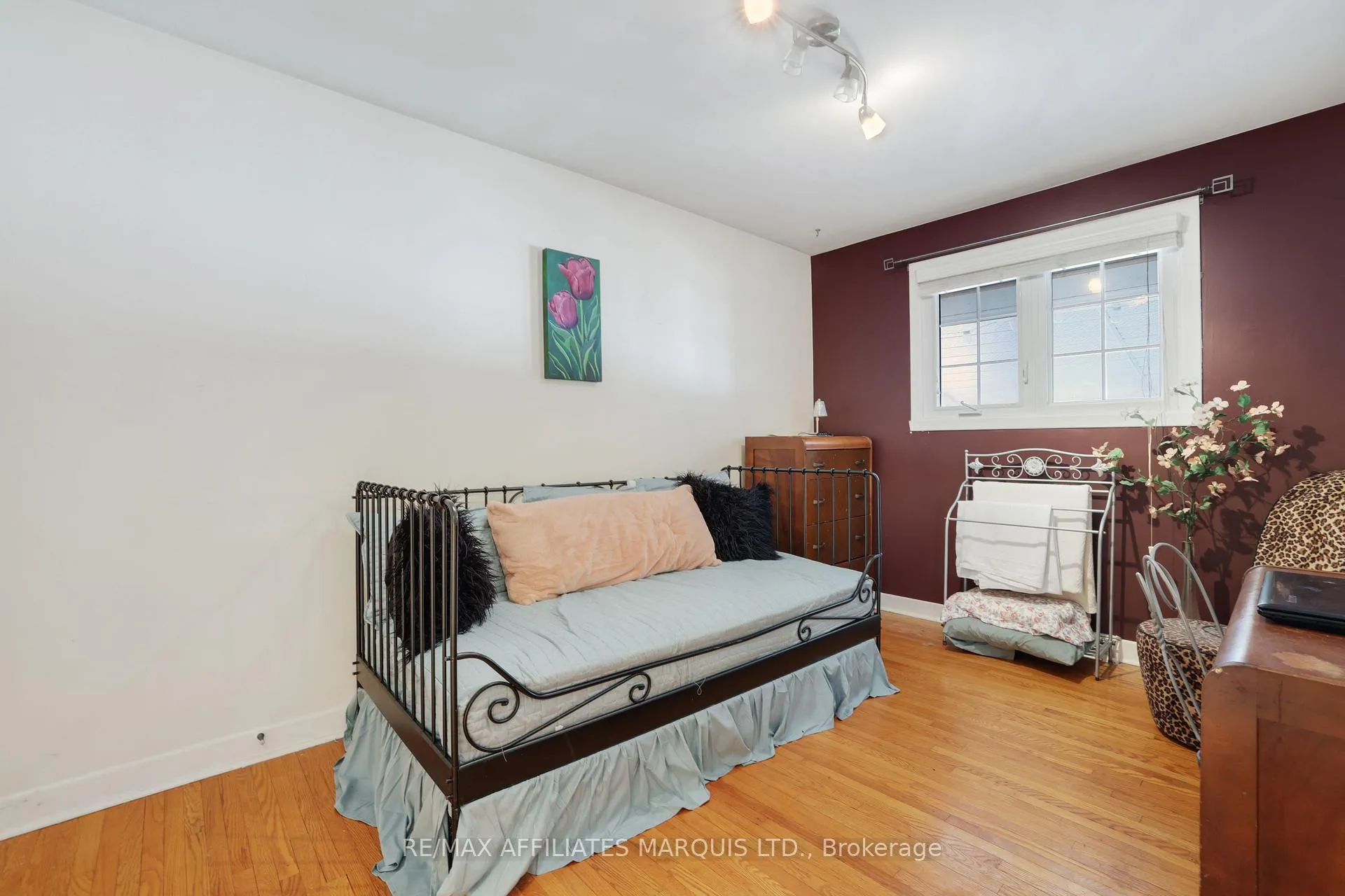 Photo 19 of 428 Bellevue Crescent, Cornwall — HOMEH