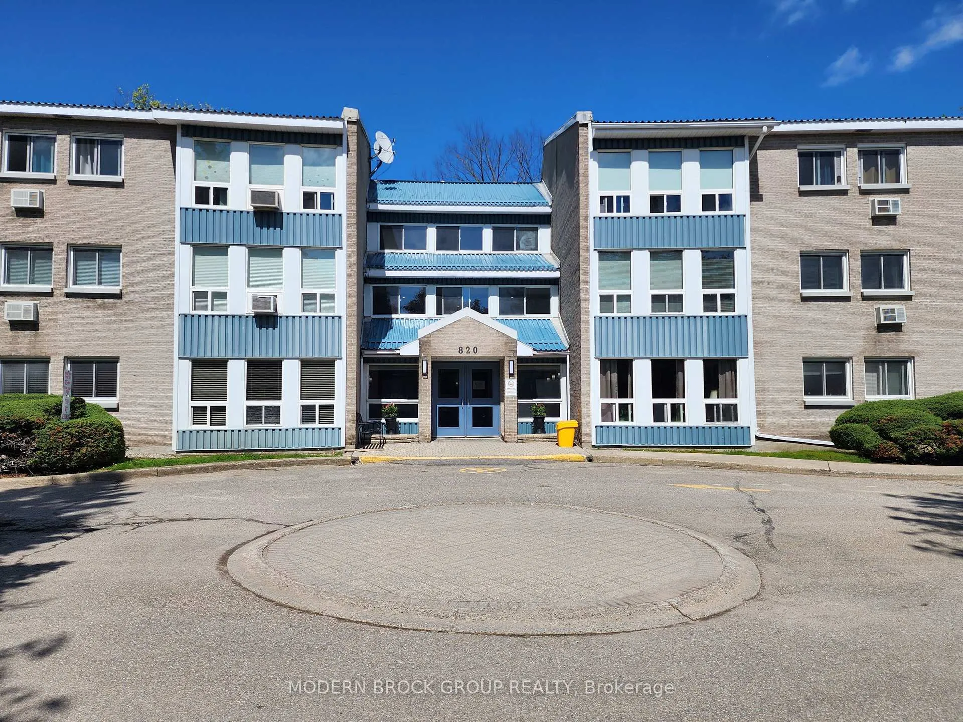 Photo 1 of Unit 110, 820 Laurier Boulevard, Brockville — HOMEH