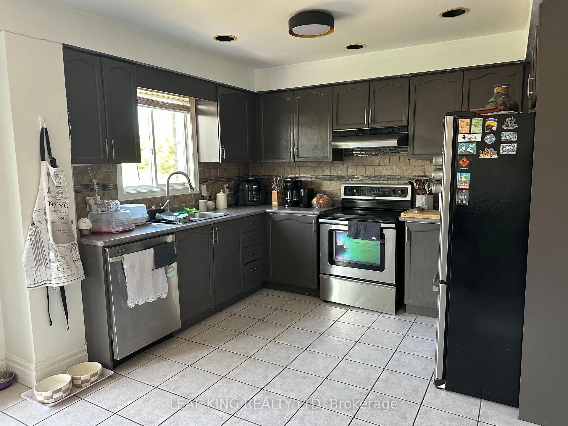 Photo 5 of 33 Vineberg Drive, Hamilton, Chappel — HOMEH
