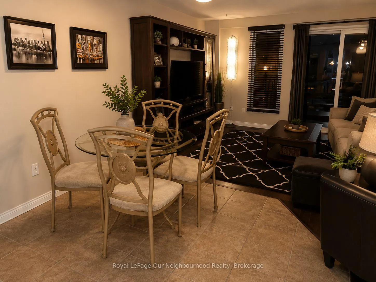 Photo 5 of 21 Snowdrop Crescent, Kitchener — HOMEH