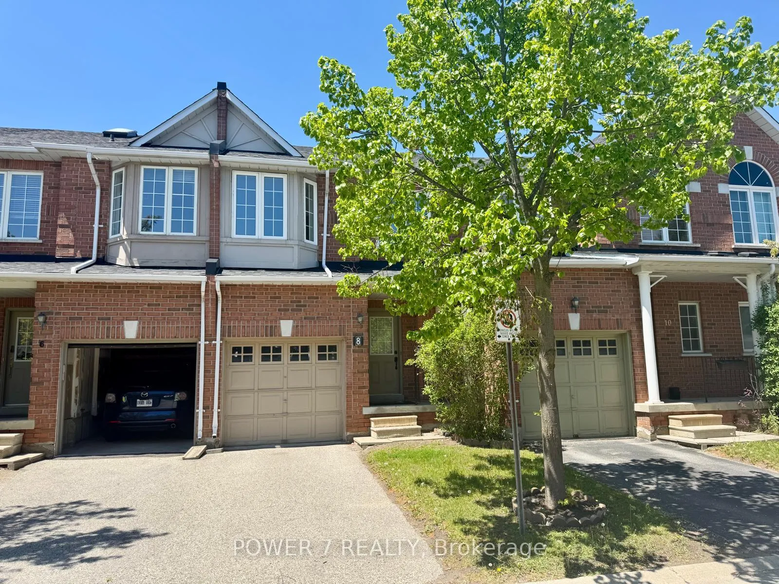 Photo 1 of 8 Zermatt Way, Markham, Unionville — HOMEH