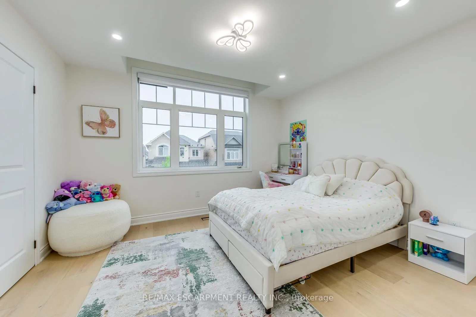 Photo 29 of 3937 Leonardo Street, Burlington, Alton — HOMEH