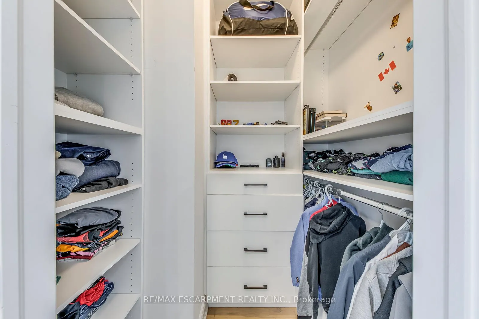Photo 32 of 3937 Leonardo Street, Burlington, Alton — HOMEH