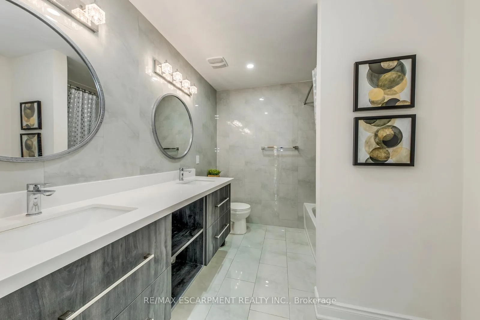 Photo 35 of 3937 Leonardo Street, Burlington, Alton — HOMEH