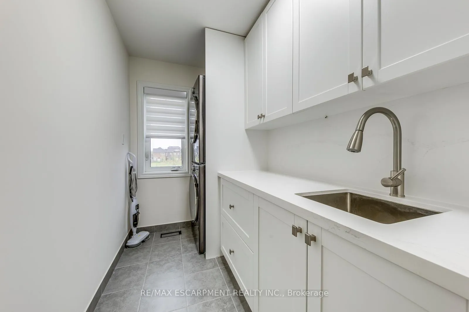 Photo 36 of 3937 Leonardo Street, Burlington, Alton — HOMEH